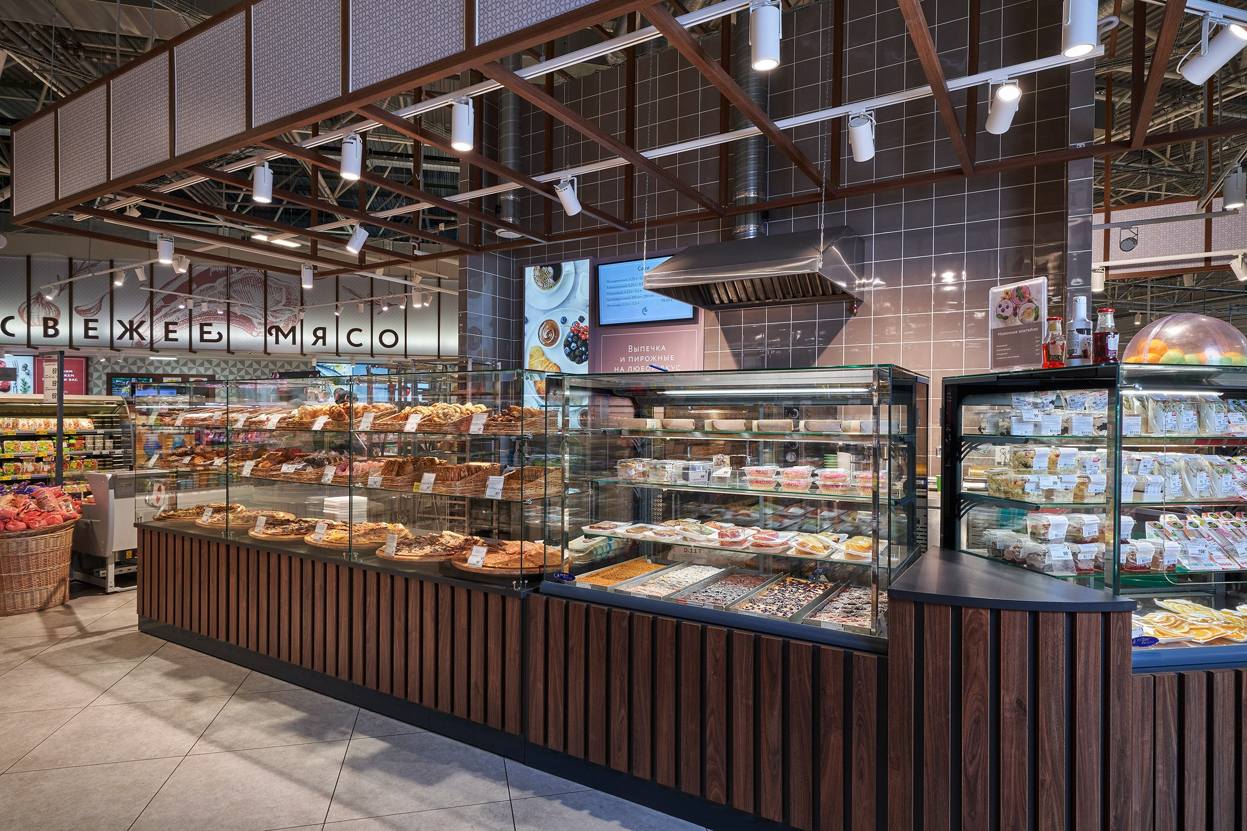 Съемка интерьеров и экстерьеров. Рекламный и фуд фотограф в Санкт-Петербурге Вадим Константинов