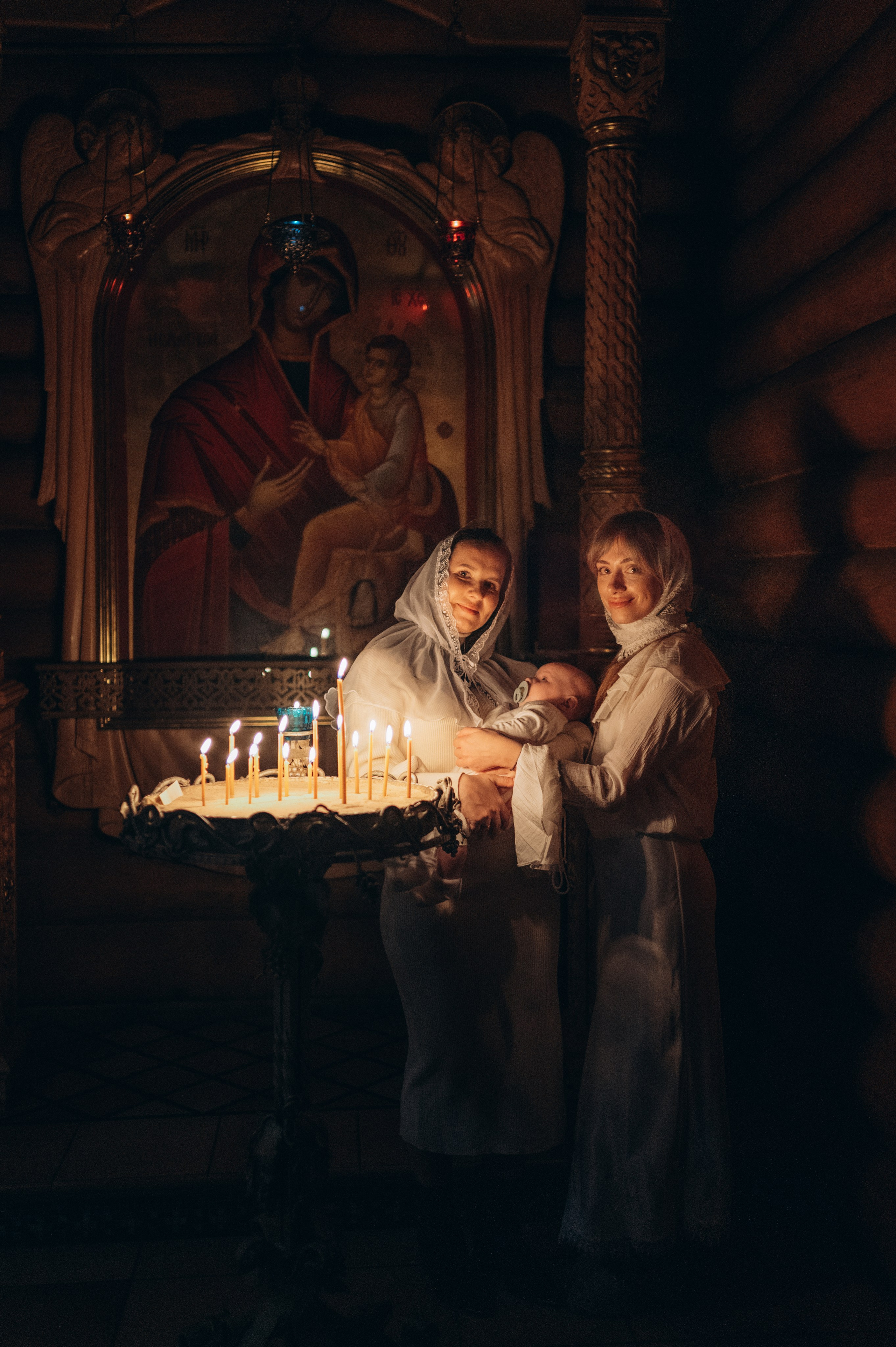 Крещение Тимура (Храм Святой Троицы). Семейный фотограф в Минске Дарья Дреко