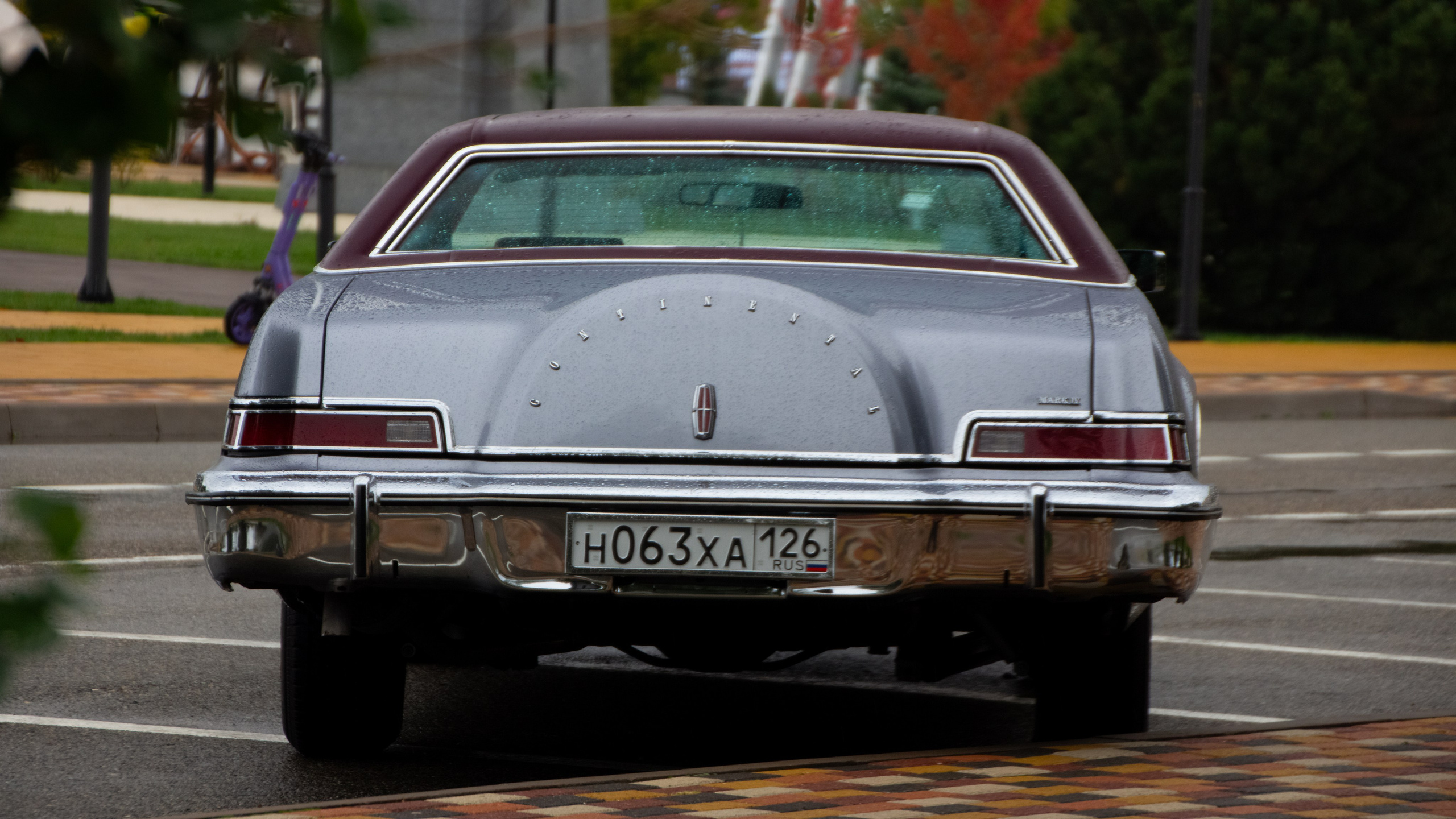 Фото Lincoln Continental Mark IV — купе американской классики