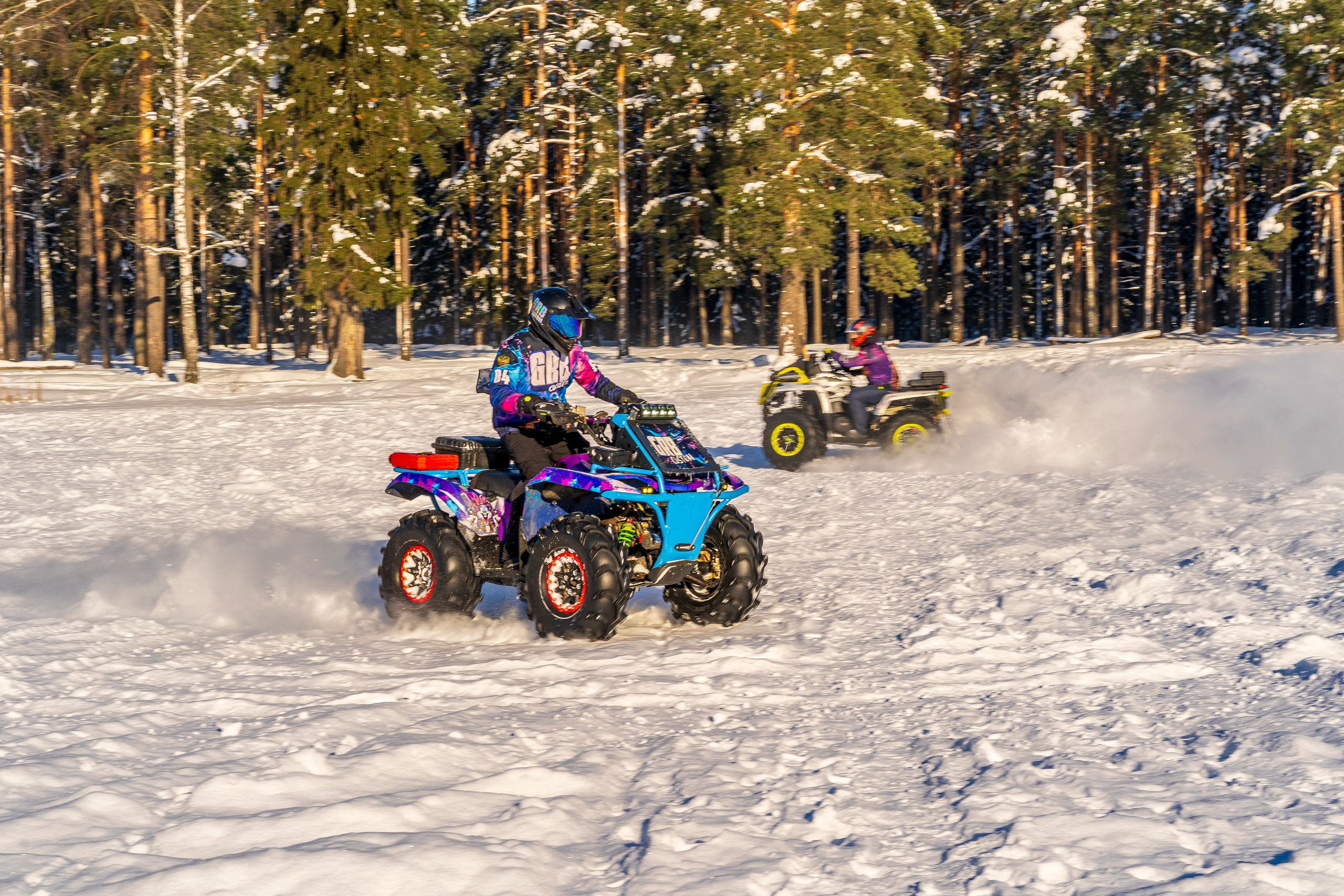 Кудрово ATV. Графический дизайнер Илья Левченко