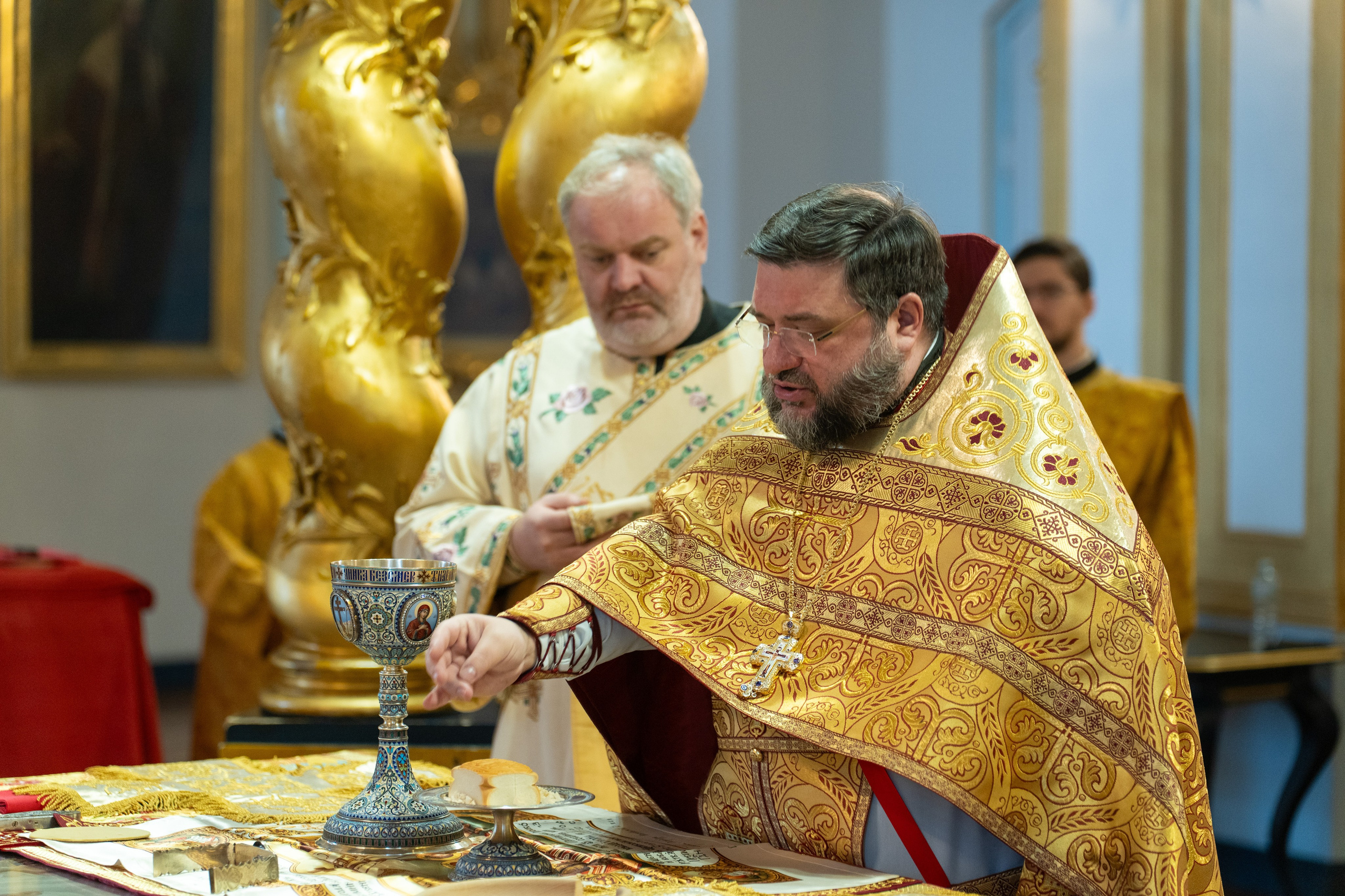 Неделя 23-я по Пятидесятнице. Мчч. Акепсима епископа, Иосифа пресвитера и Аифала диакона. Обновление храма вмч. Георгия в Лидде. НИКОЛО-БОГОЯВЛЕНСКИЙ МОРСКОЙ СОБОР