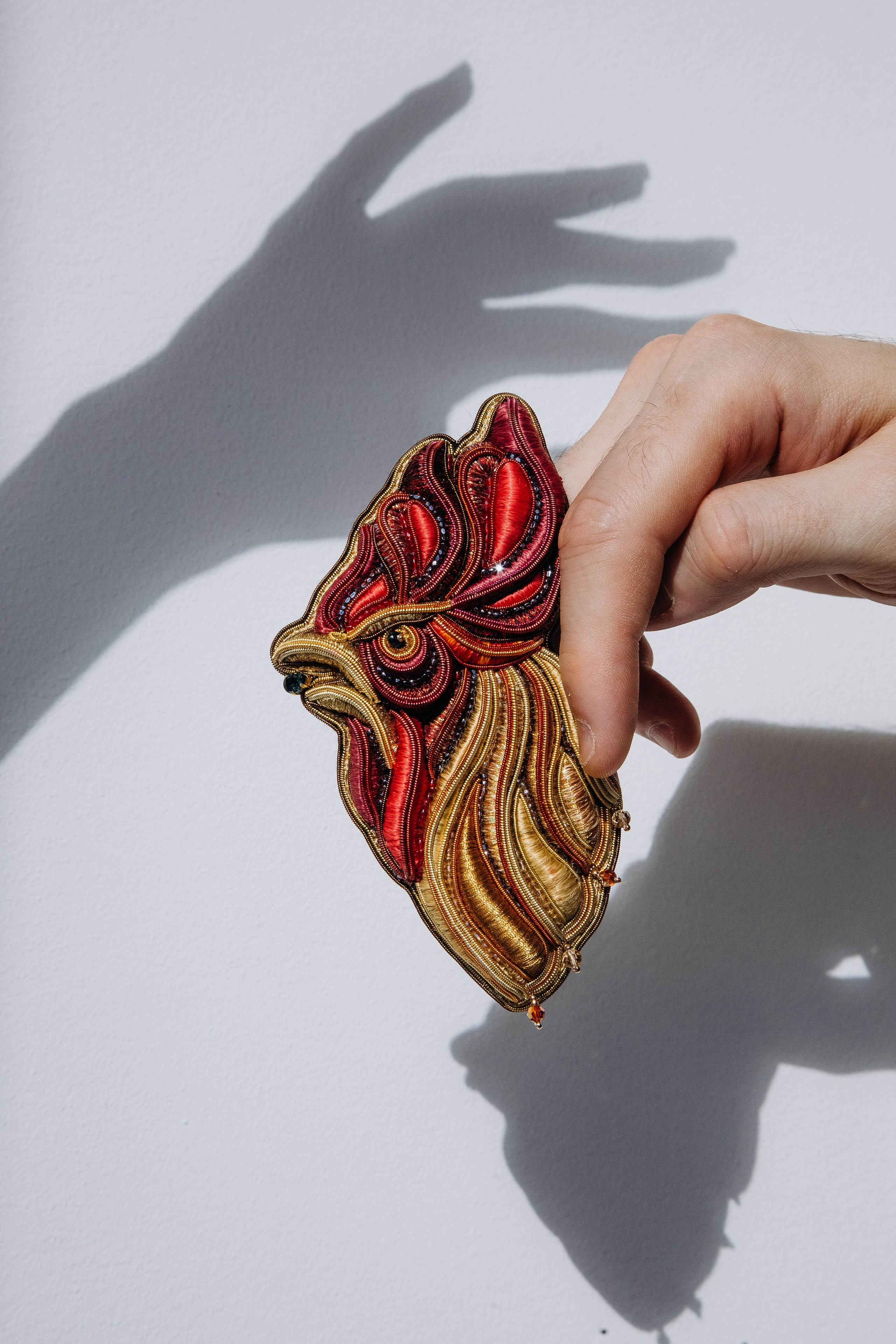 Б р о ш и. Romashka photo