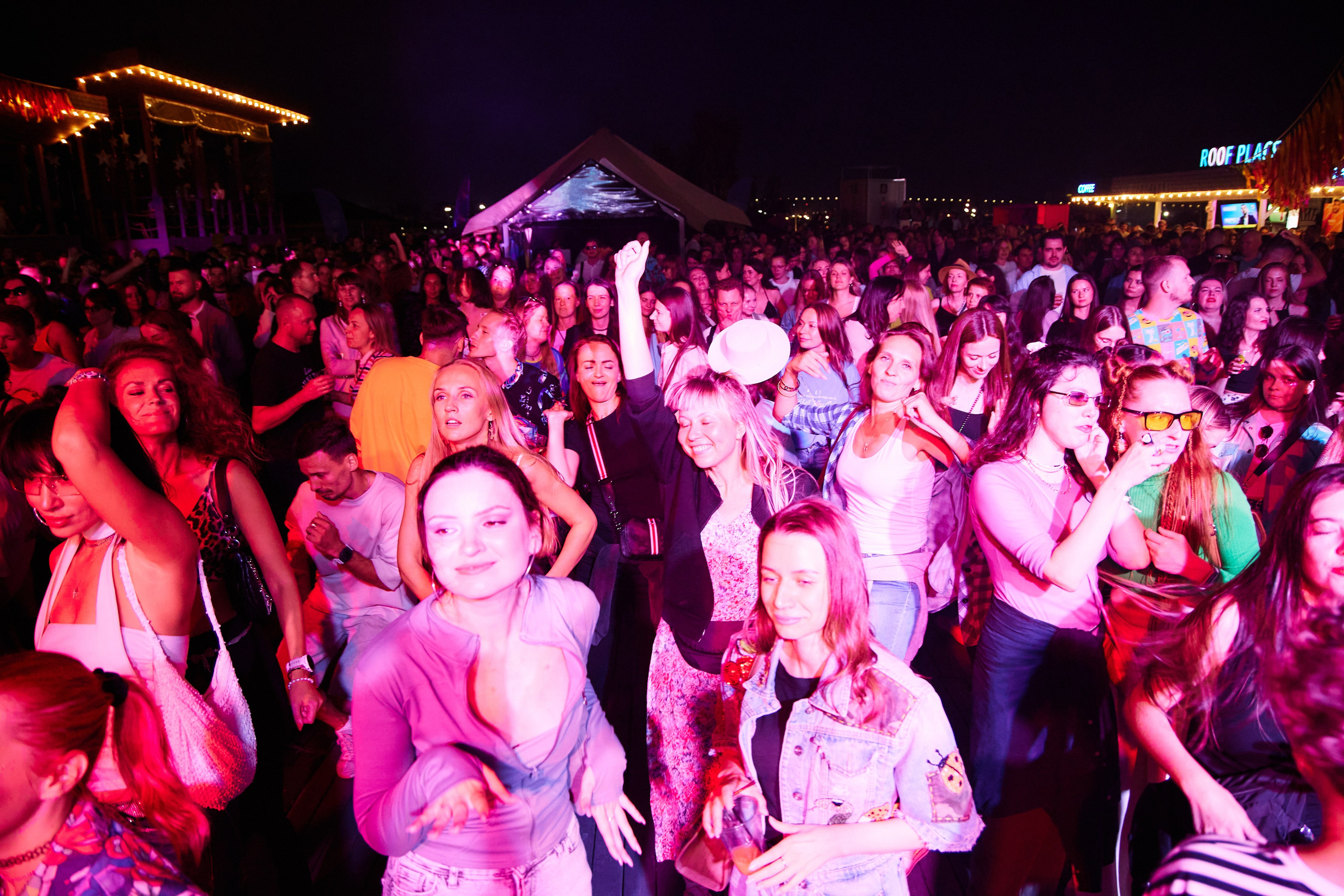 Cava MTV Hits. Reportage photographer Vlad Shishkin