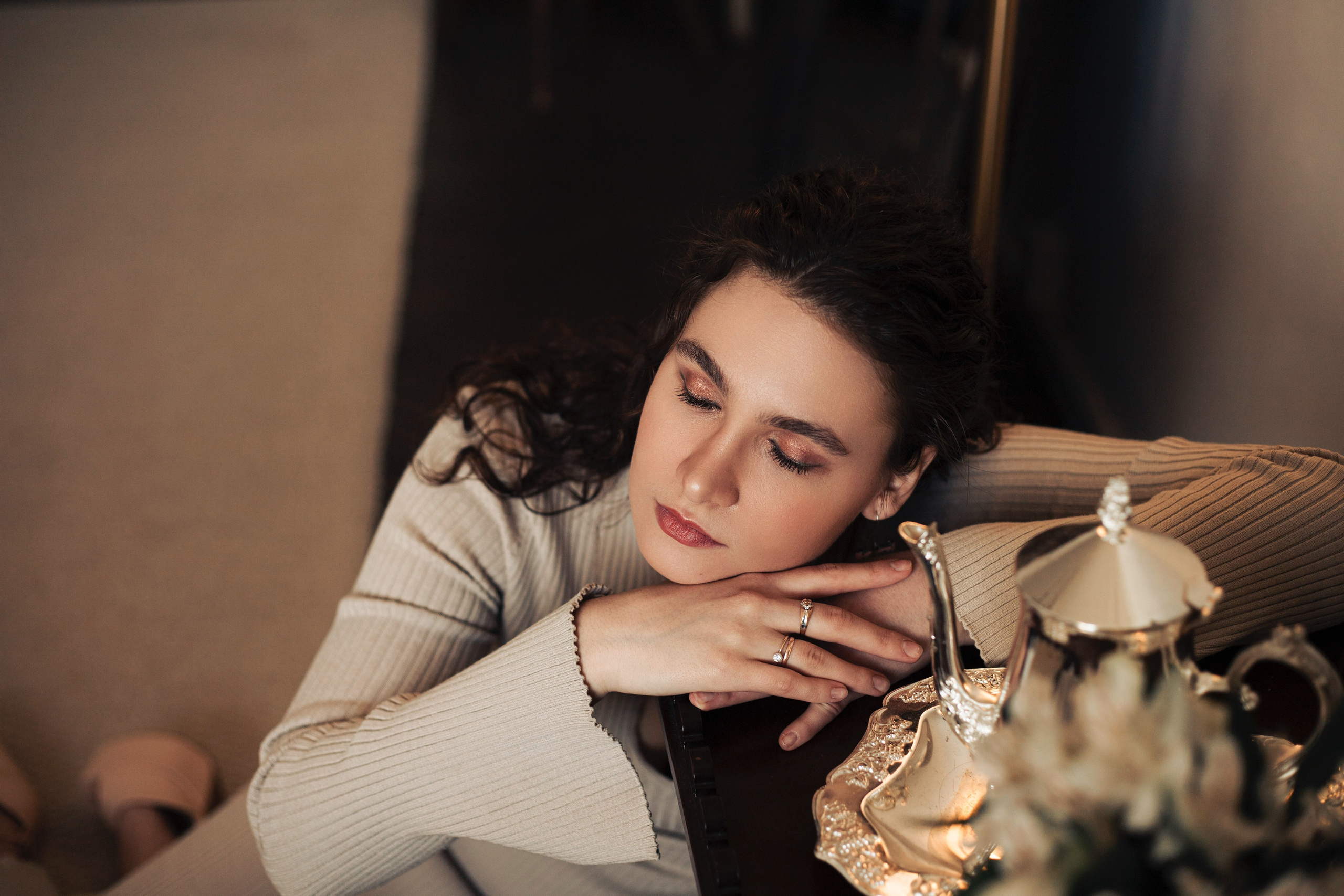 ЖЕНСКИЕ ПОРТРЕТЫ