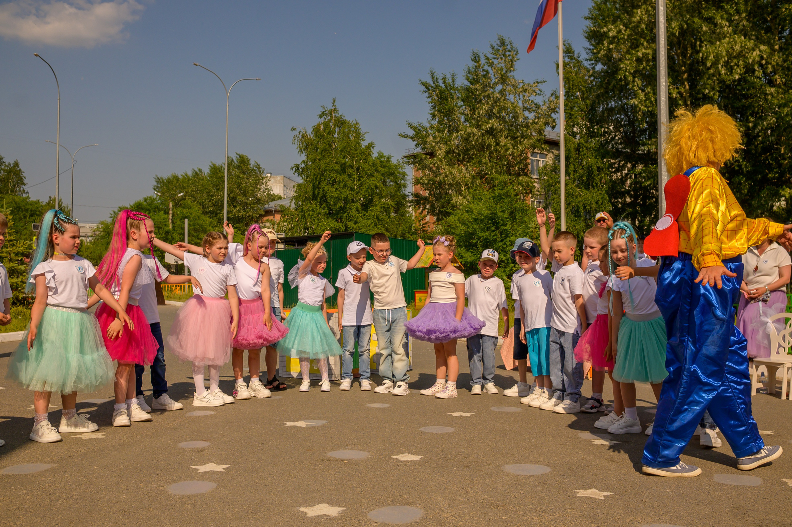 Репортаж выпускного группа «Фантазёры» 3 садик. Фотограф новорожденных, семейный детский в Тюмени Татьяна Морозова