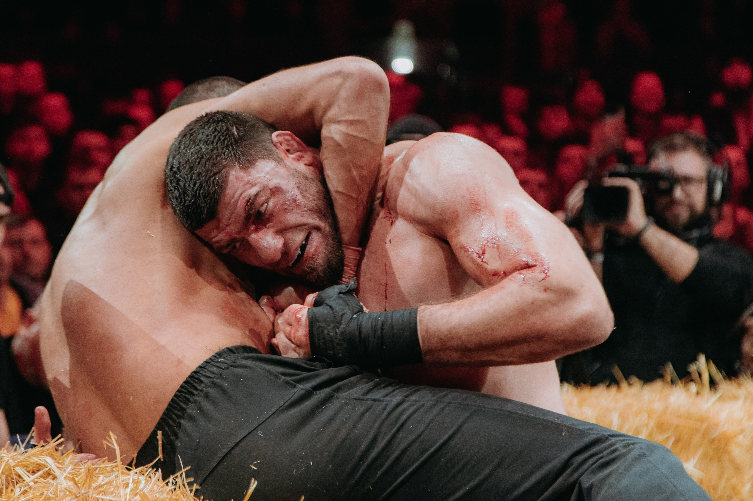 TOPDOG — 32. Фотограф в Саратове Александр Кухаренко. И не только в Саратове :)