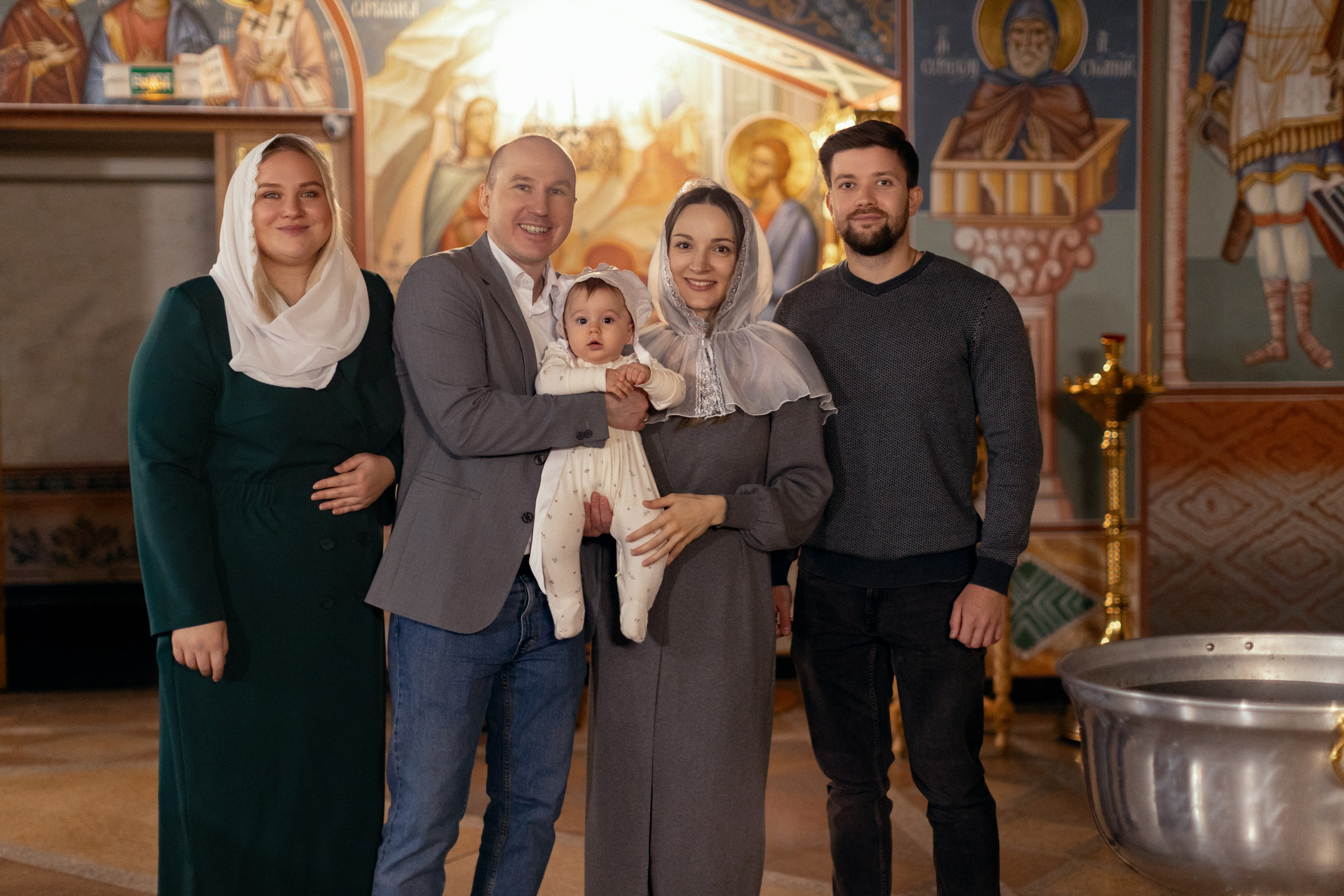 Крещение Софии в храме Иверской Божьей матери. Фотограф Ольга Орляцкая