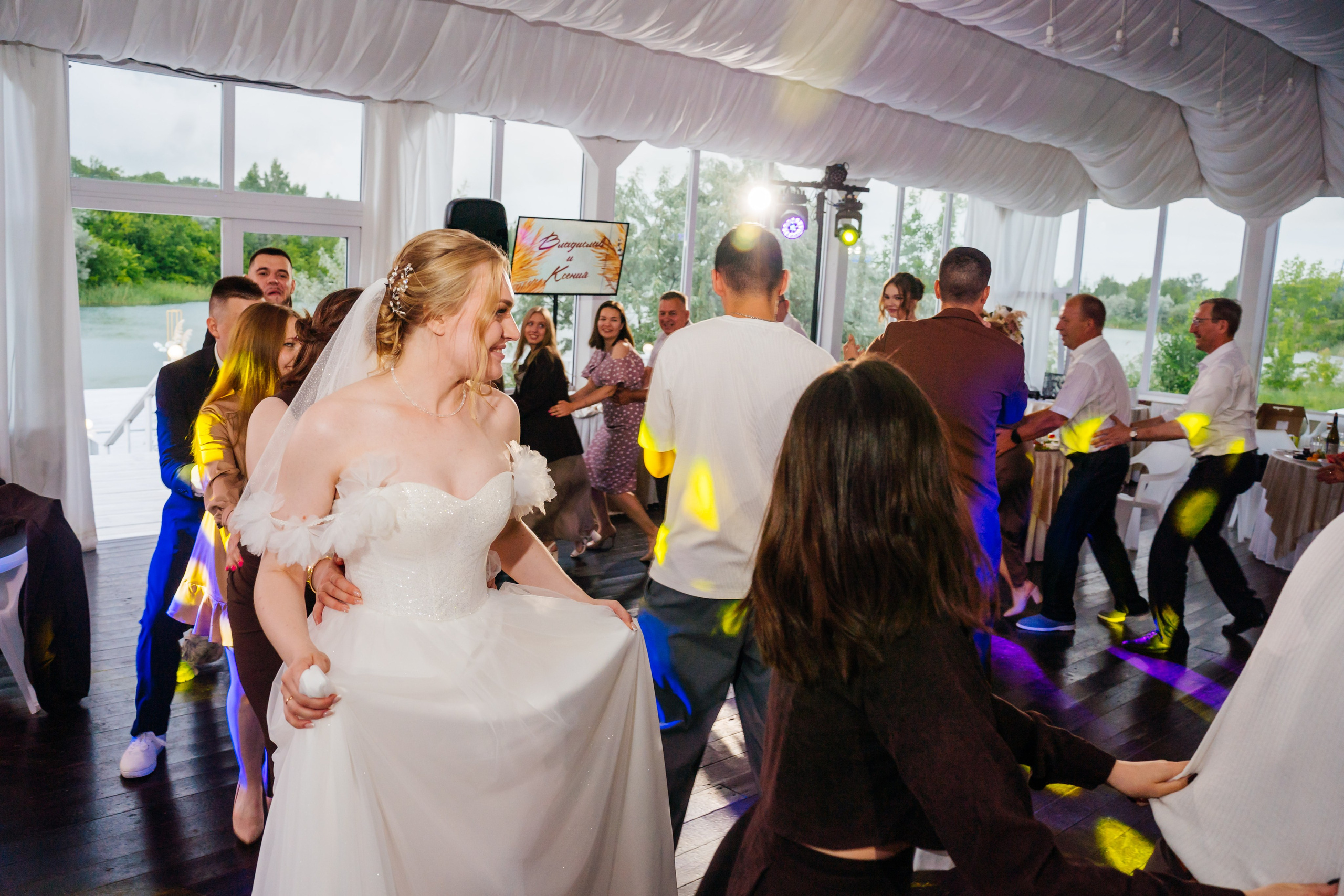 Ксения и Владислав. Видеограф и Фотограф в Челябинске Ксения и Владимир Рюмины