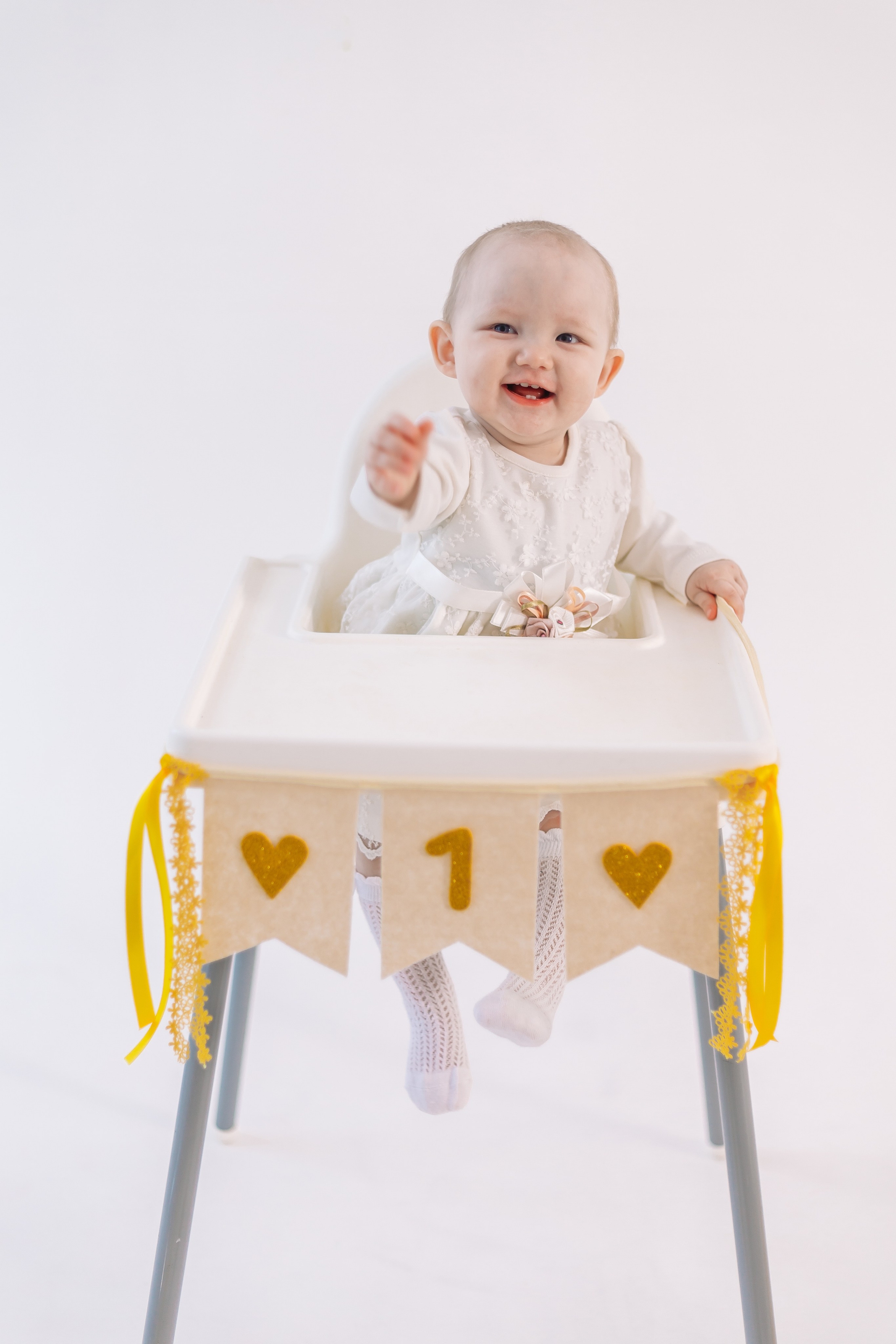 Фотосессия к годику для девочки. Семейный и художественный фотограф в Тюмени Юлия Логинова