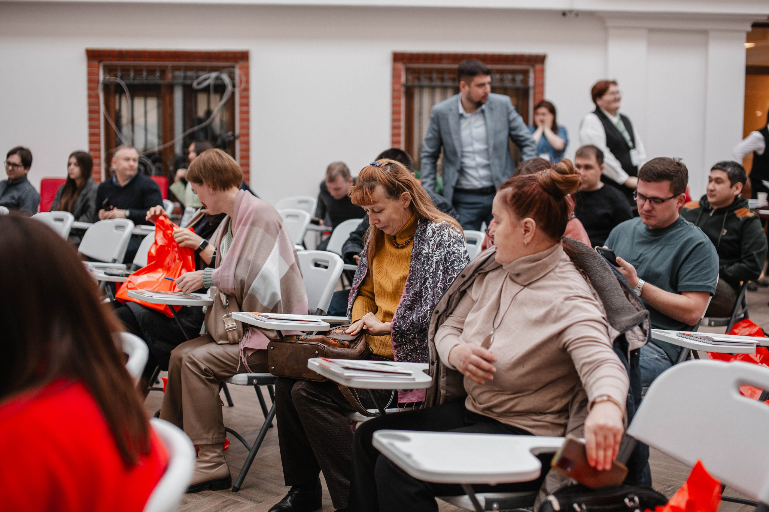 Репортаж конференции. Семейный и художественный фотограф в Тюмени Юлия Логинова