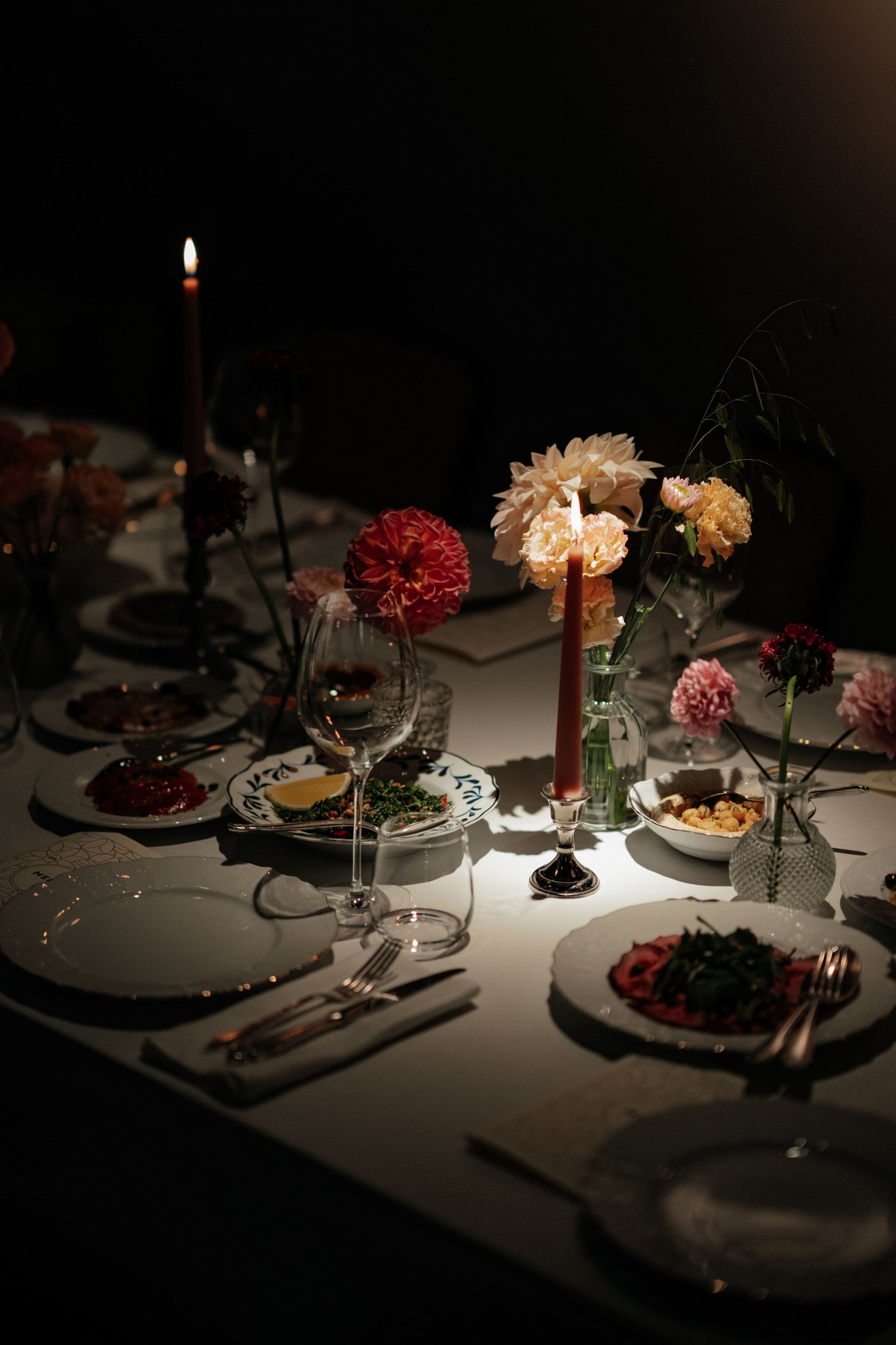 Свадебный ужин в кругу друзей/ ресторан Мина. Свадебный фотограф Москва Александра Аверкова