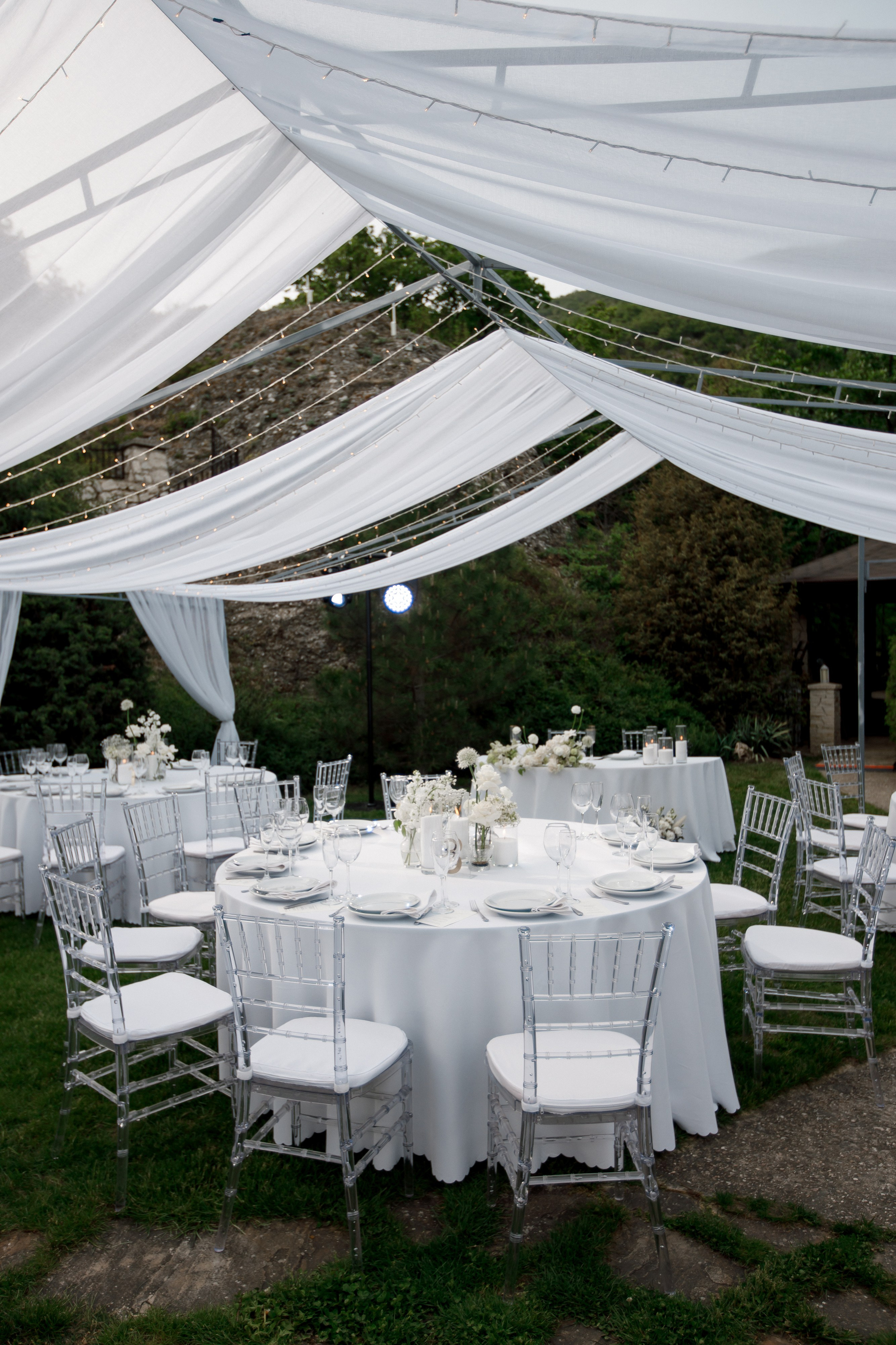 Денис и Алина. Белый замок. Фотограф Анна Лейман. Севастополь