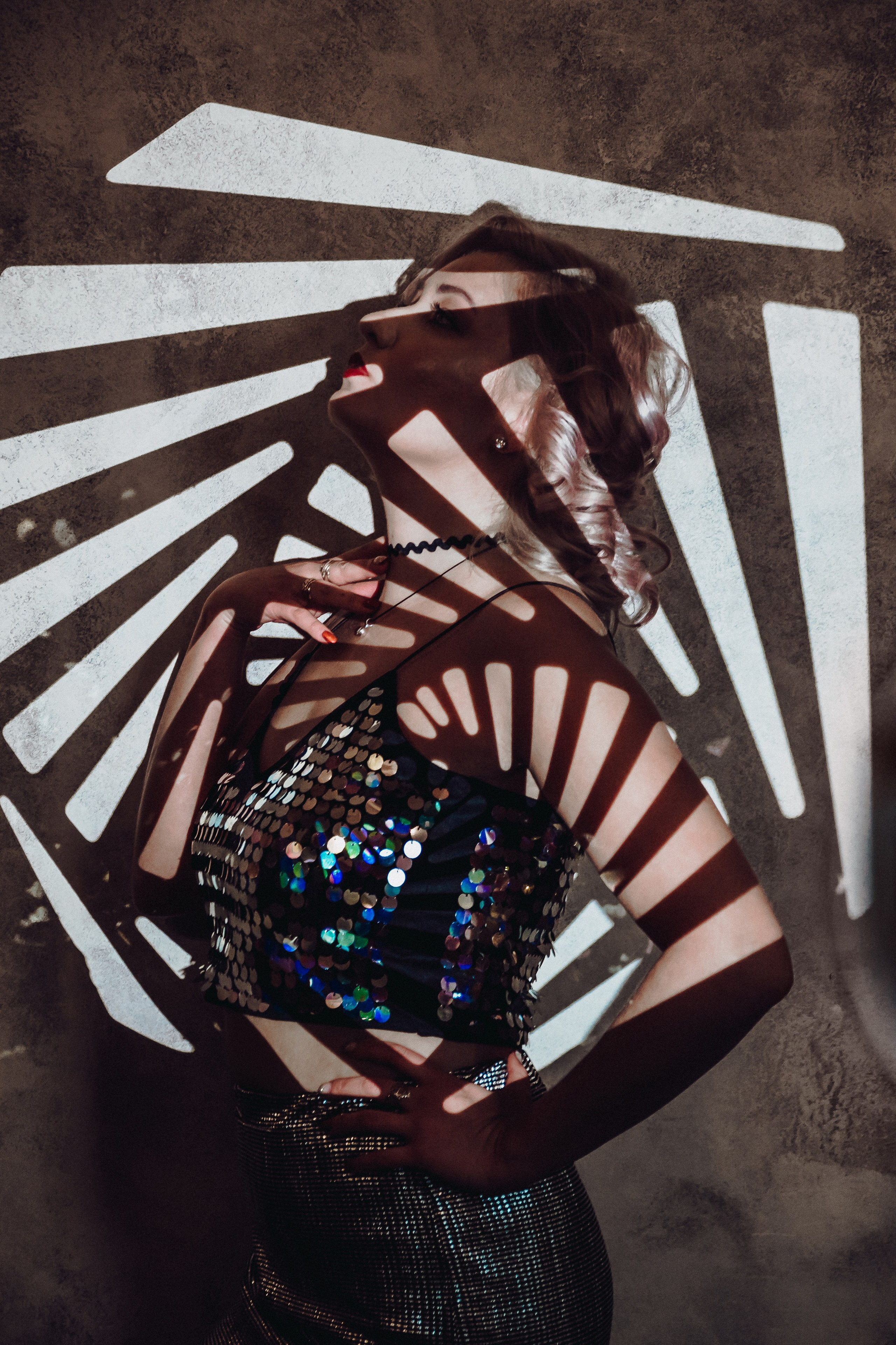 Фотосессия НЮ с цветным светом Кемерово