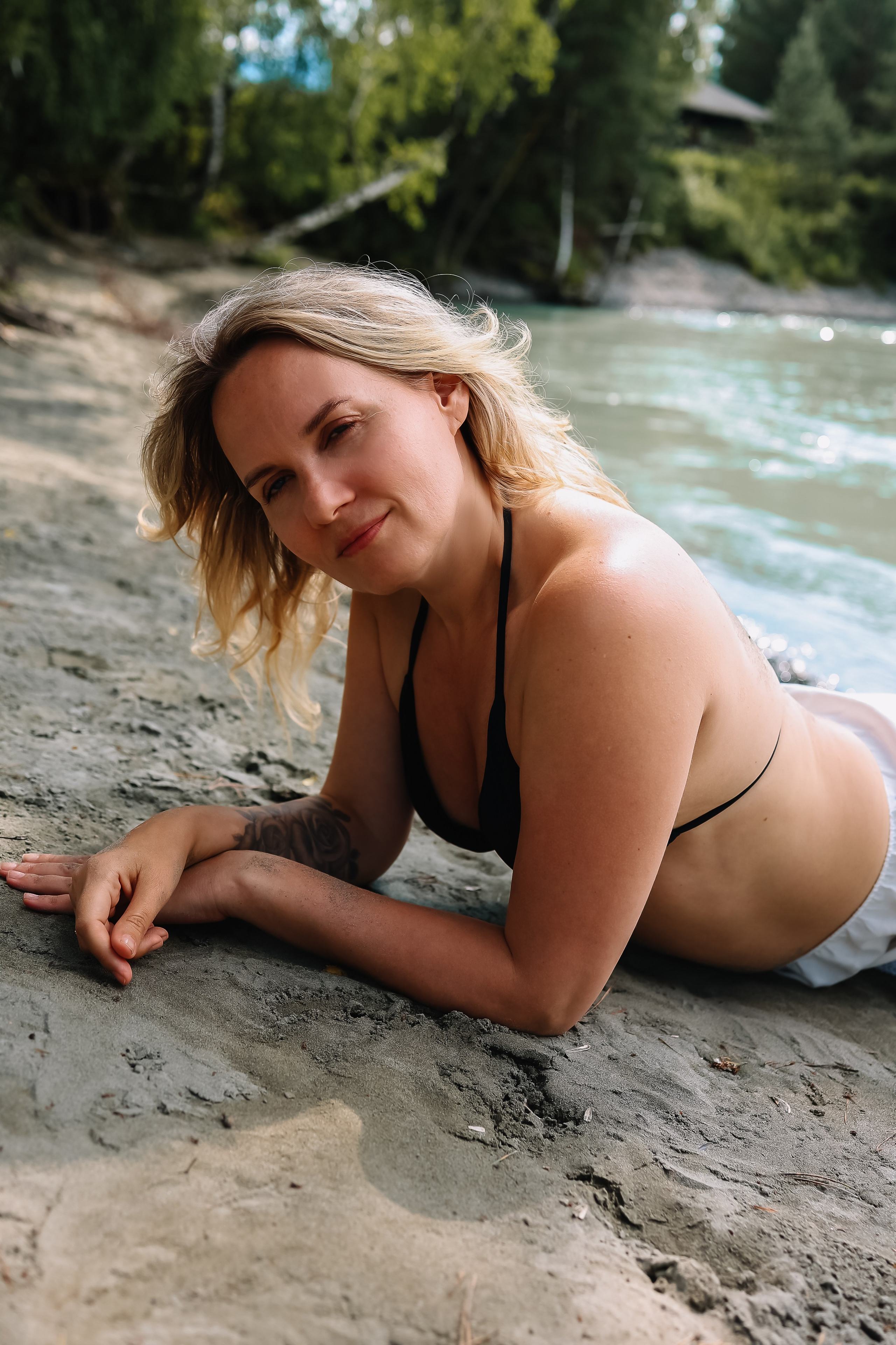 алёна малахова фотограф новосибирск семейный детский домашняя фотосессия в новосибирске день рождения репортажная съёмка фотосессия с лошадьми на конюшне деревня алтай  на природе