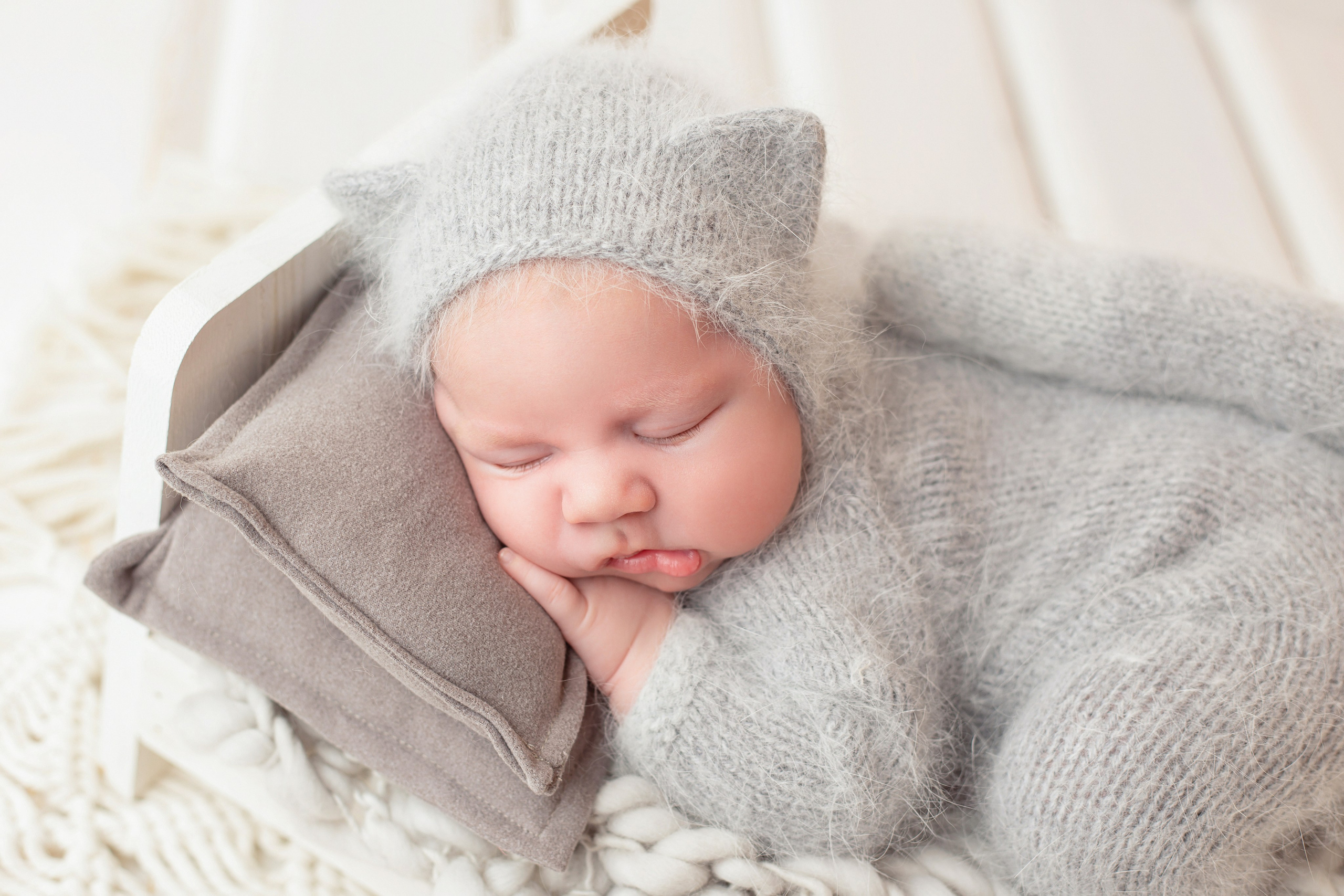Только малыш. Фотограф новорожденных и детский фотограф в Радужном Васильева Елена