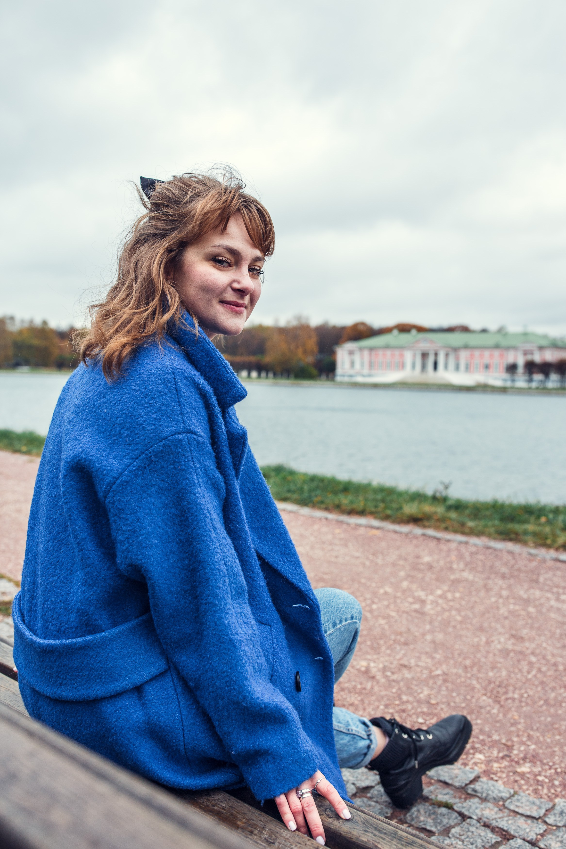 Осенняя прогулка Анны в Кусково. Фотограф — Евгений Свистков