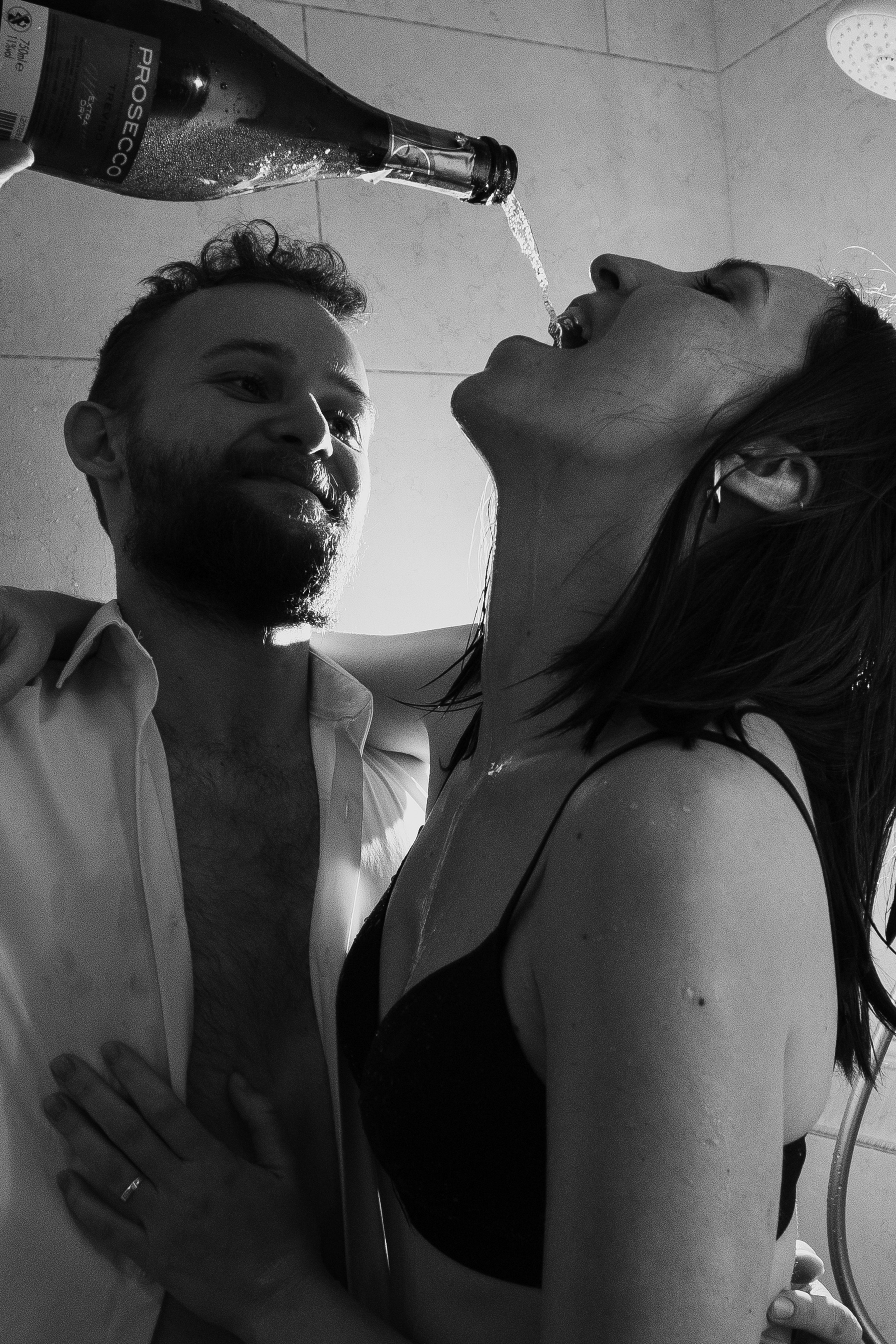 Они думали будет скучно, но я засунул их в душевую кабину🙈. Алексей Зараковский. Свадебный и портретный фотограф в Туле