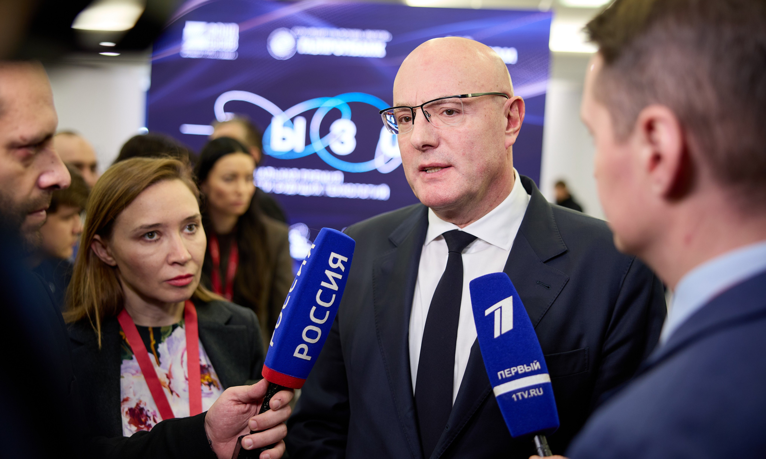 Политика. Егор Тутубалин