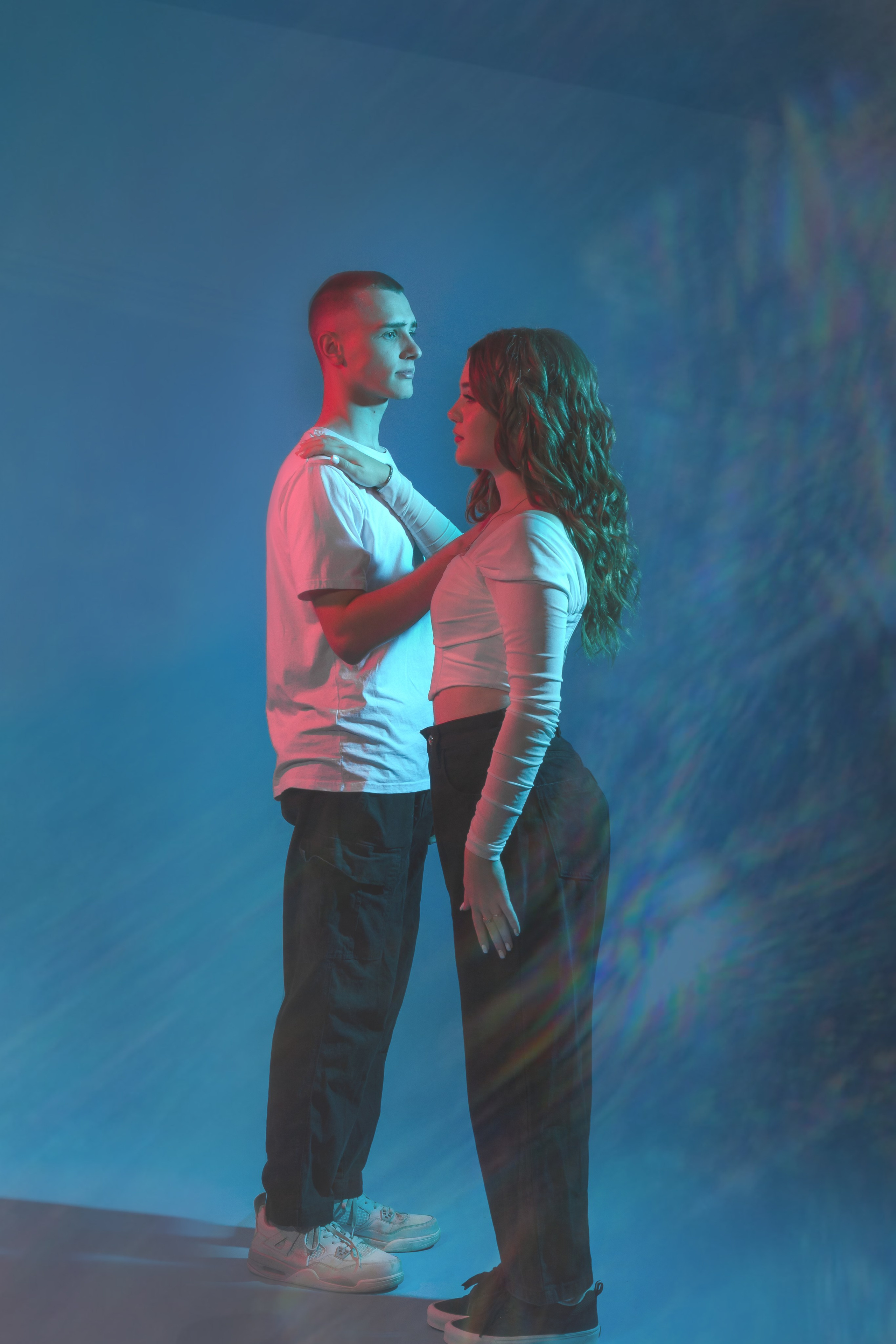 Съемки в студии. Индивидуальные, семейные, студийные съемки в Серпухове и за пределами