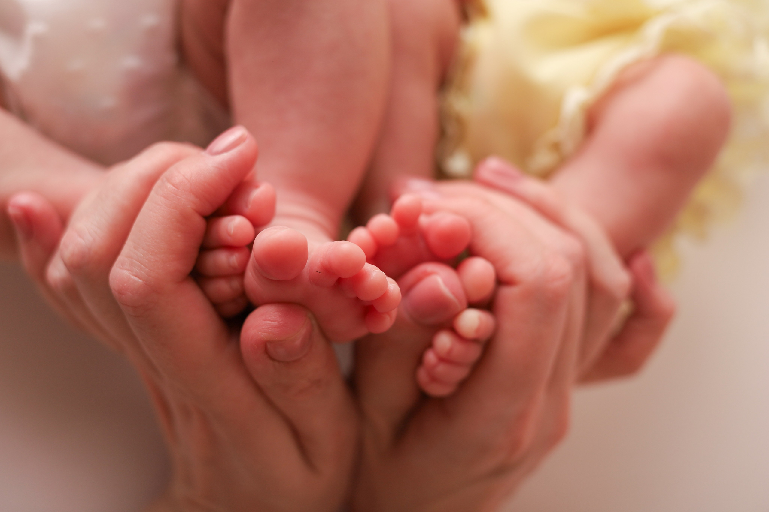 Близняшки. Фотограф новорожденных в Москве и Московской области Наталья Збиглей