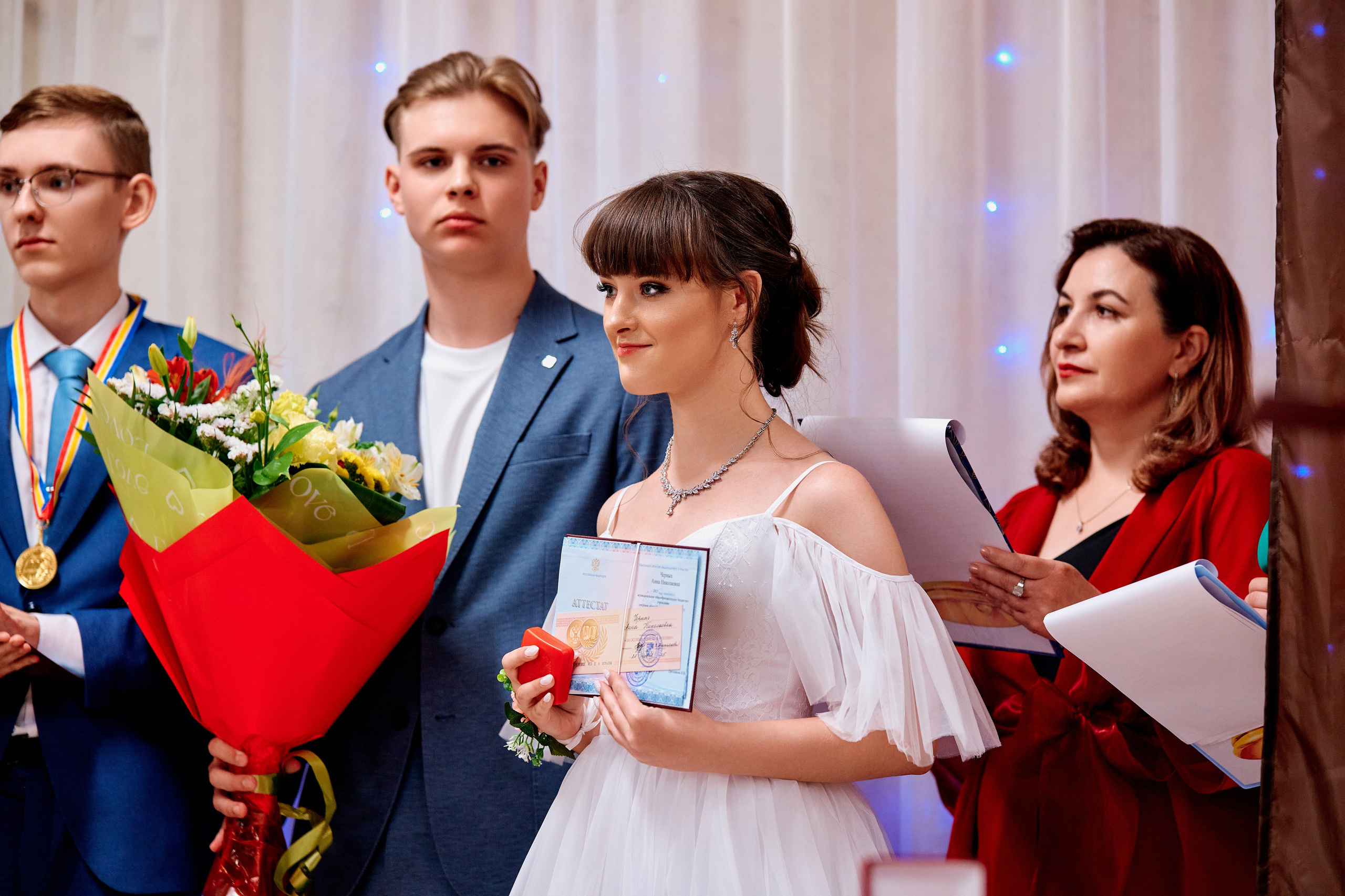 Выпускной 11Б. Школа 35. Фотограф Таганрог Анна Трайжон