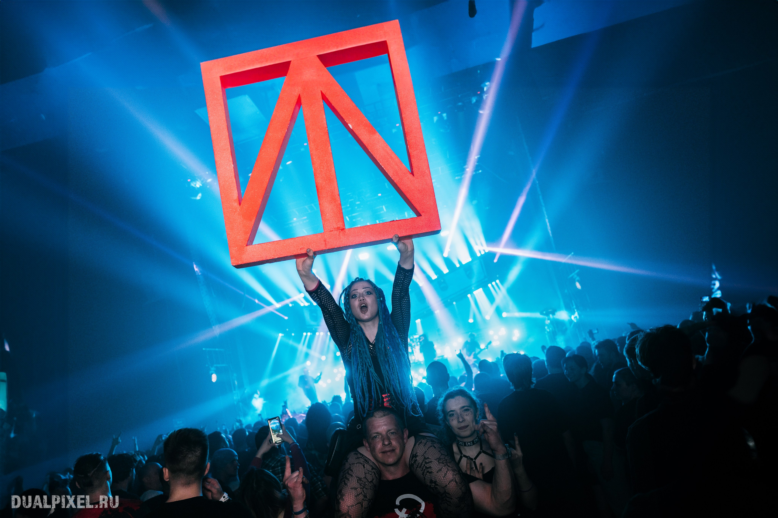 СЛОТ. Магия музыки в кадре: Концертная Фотография