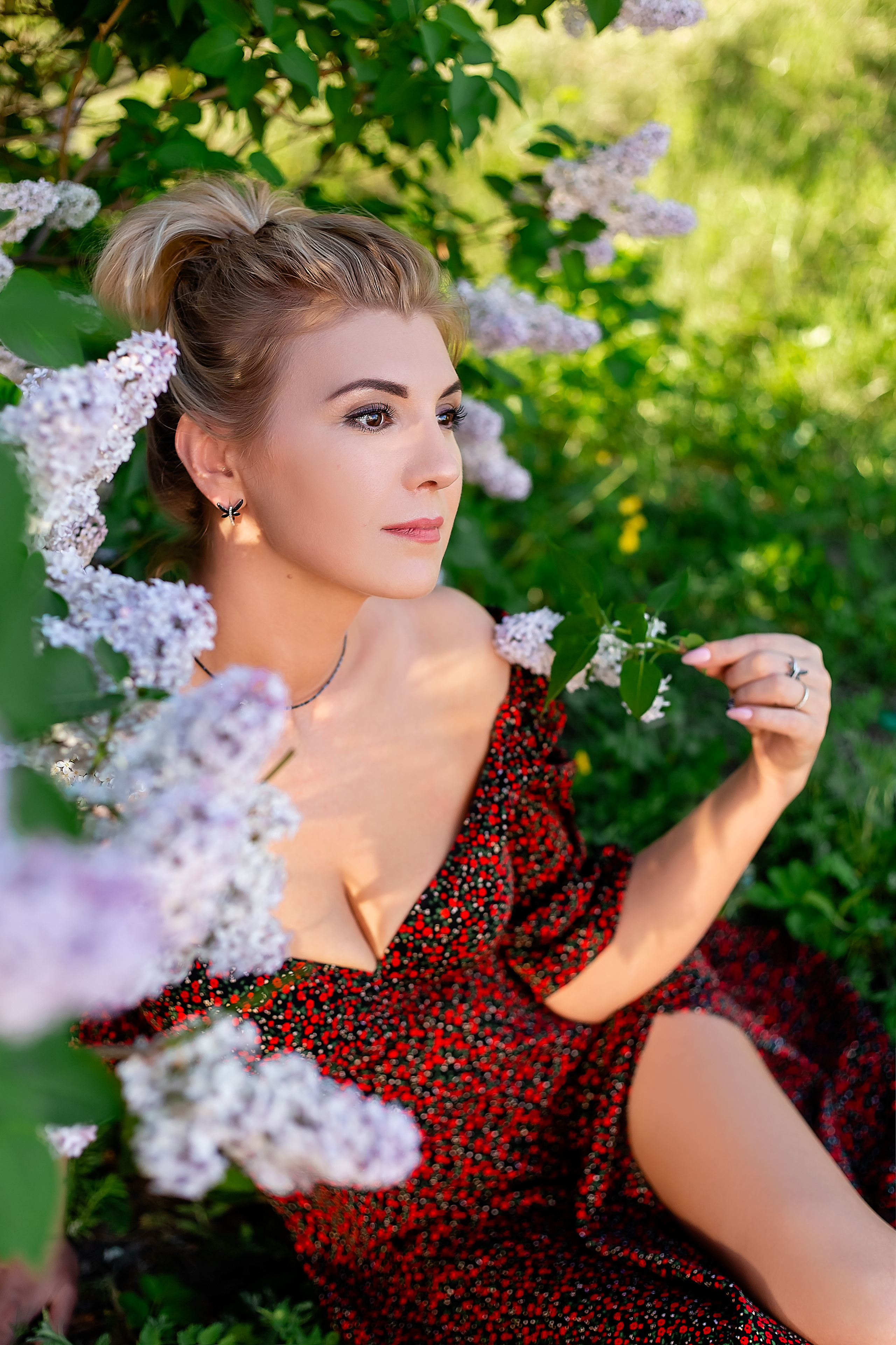 В сирени. Свадебный и семейный фотограф в Томске Елена Карпенко