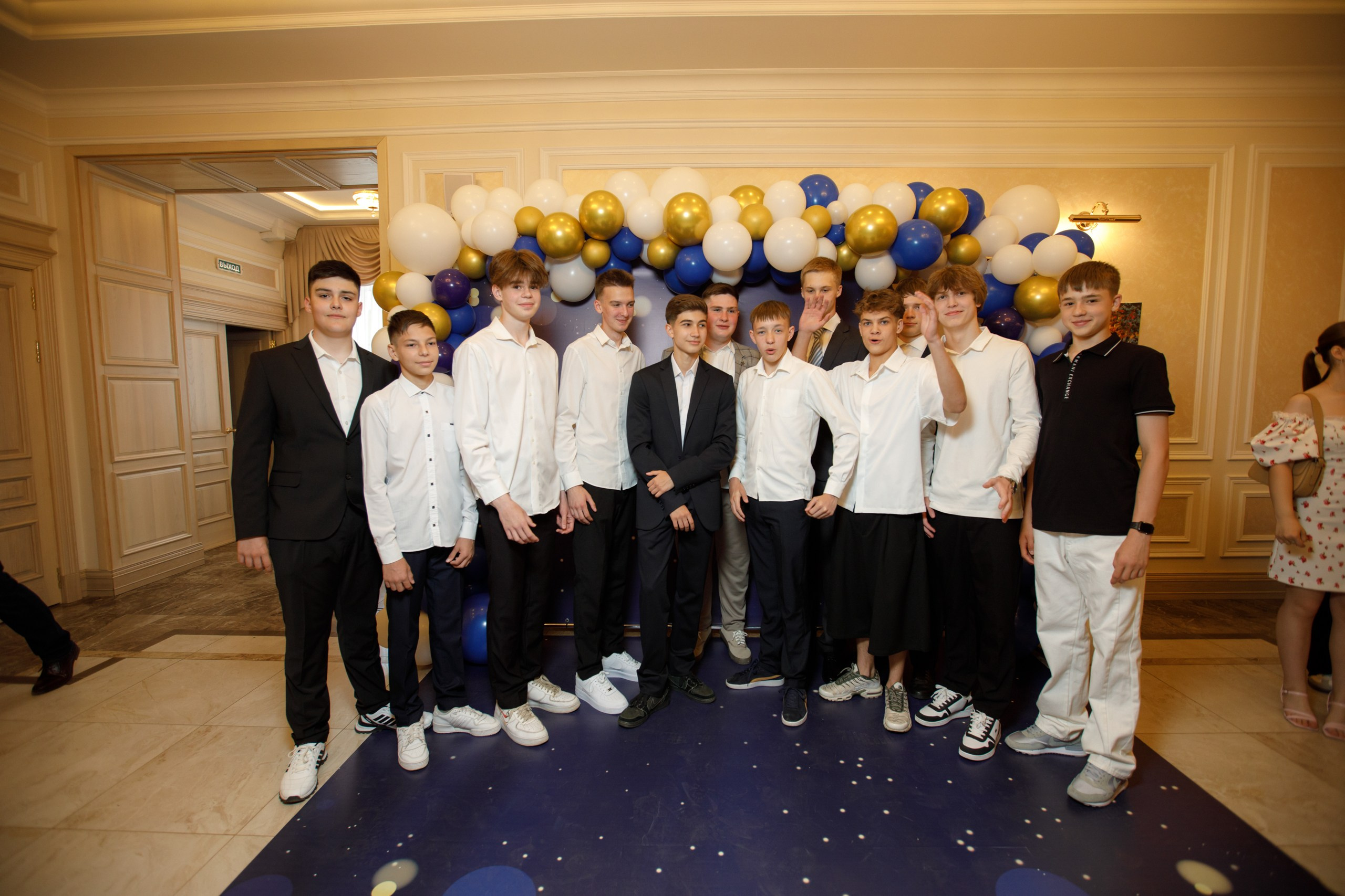 Вручение аттестатов. Свадебный фотограф в Ярославле Анастасия Архипова