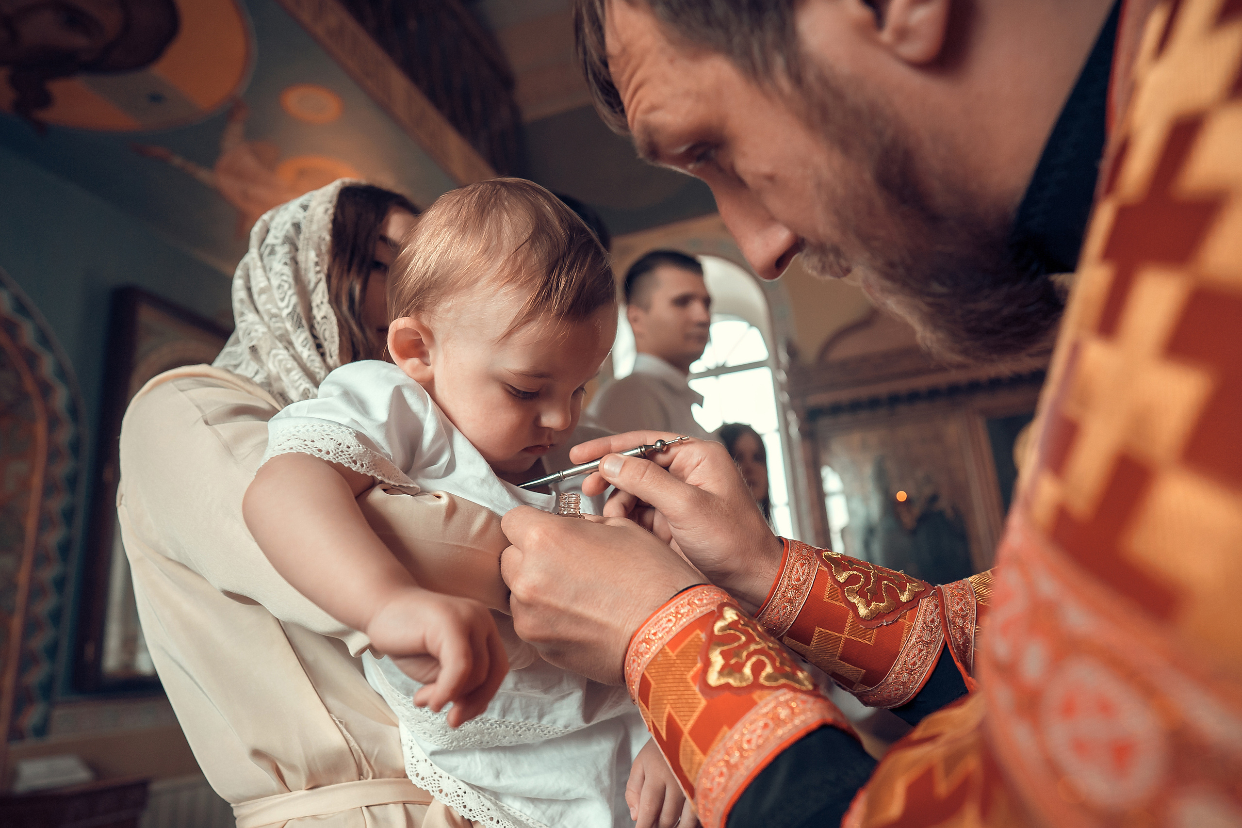 Крещение Артура, Храм Пресвятой Богородицы в п. Березовка. Фотограф на Крещение и Венчание в Красноярске Рамазанова Юлия