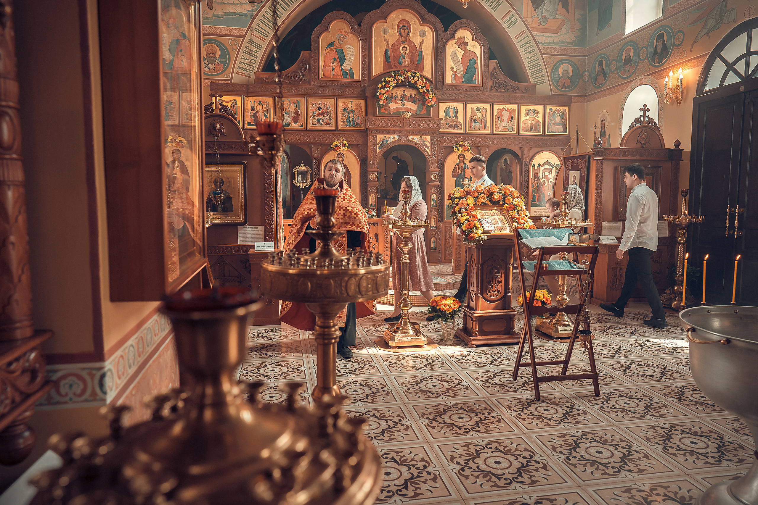 Крещение Артура, Храм Пресвятой Богородицы в п. Березовка. Фотограф на Крещение и Венчание в Красноярске Рамазанова Юлия