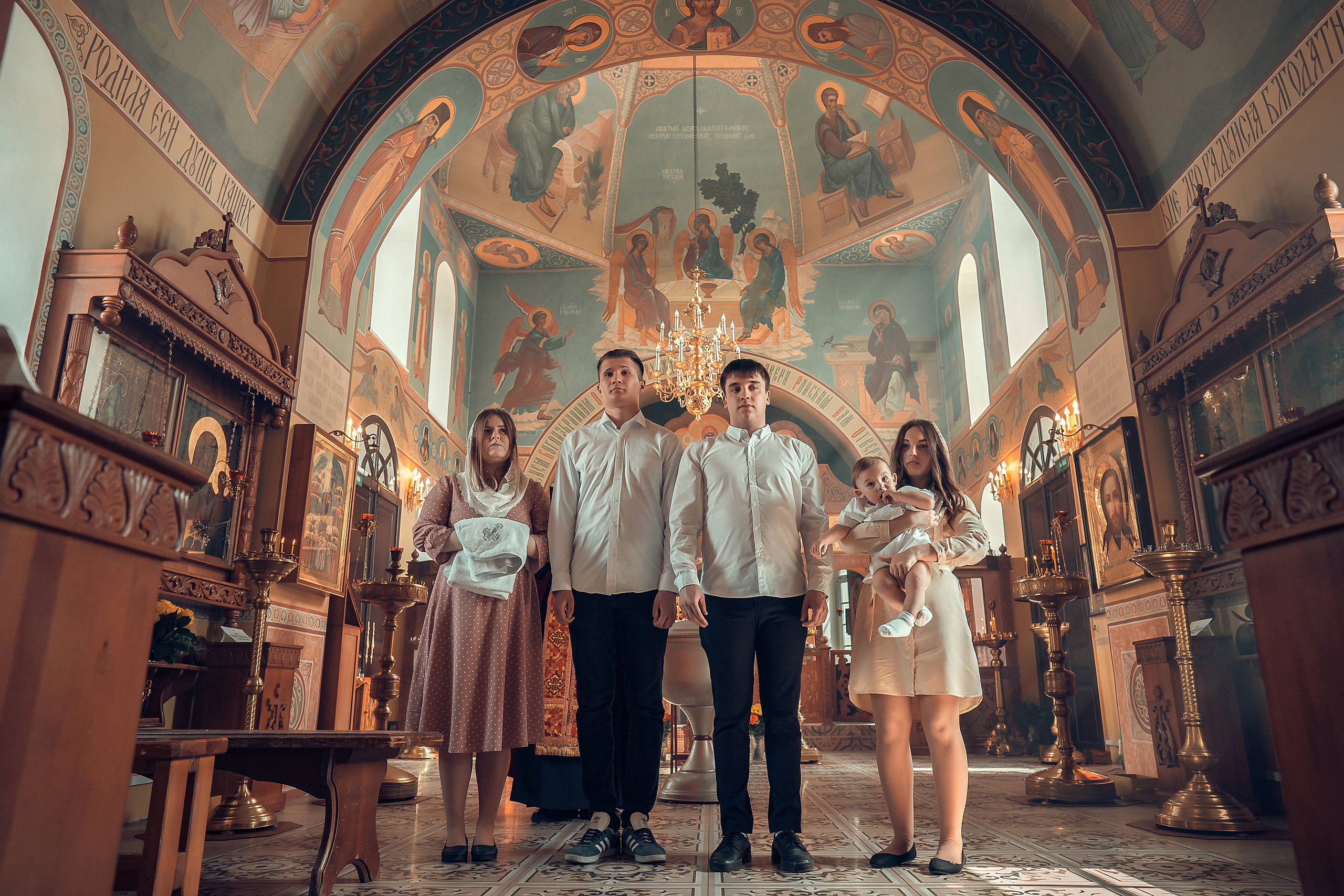 Крещение Артура, Храм Пресвятой Богородицы в п. Березовка. Фотограф на Крещение и Венчание в Красноярске Рамазанова Юлия