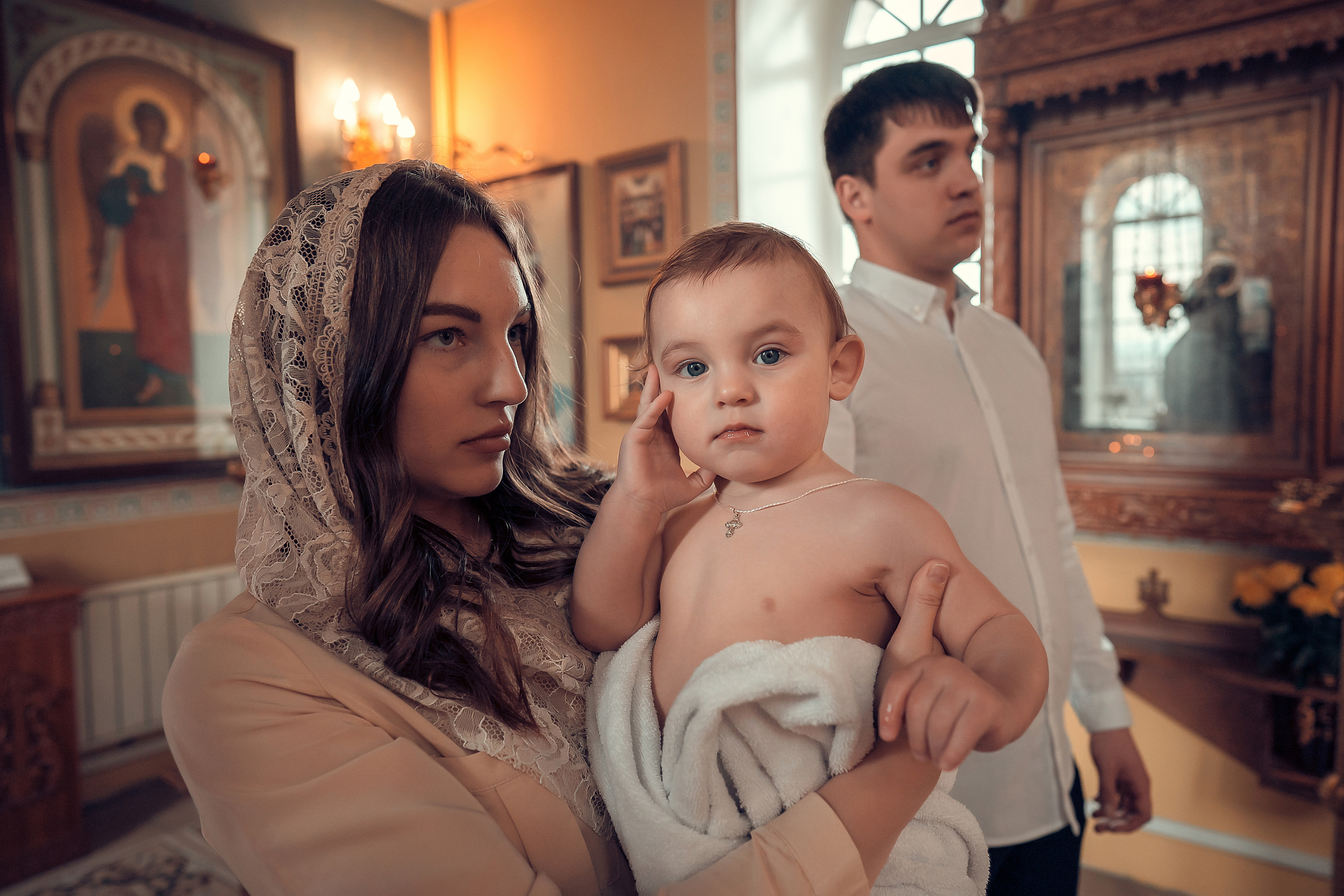 Крещение Артура, Храм Пресвятой Богородицы в п. Березовка. Фотограф на Крещение и Венчание в Красноярске Рамазанова Юлия