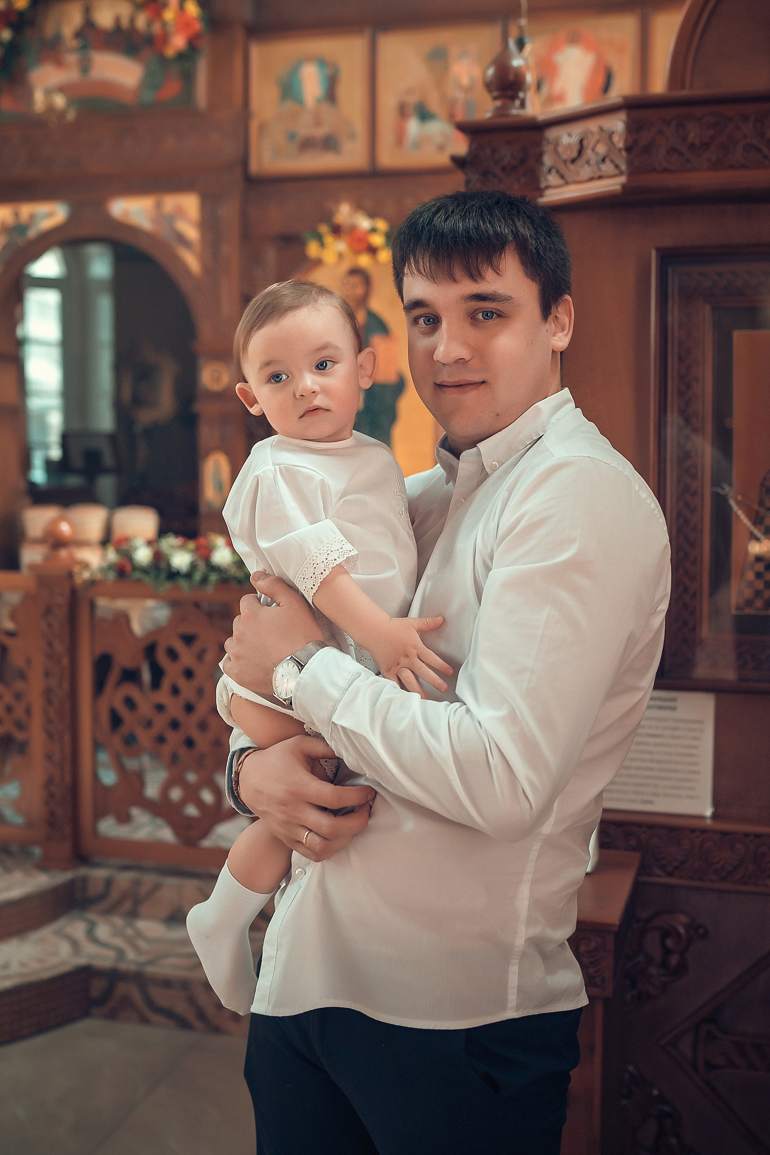 Крещение Артура, Храм Пресвятой Богородицы в п. Березовка. Фотограф на Крещение и Венчание в Красноярске Рамазанова Юлия