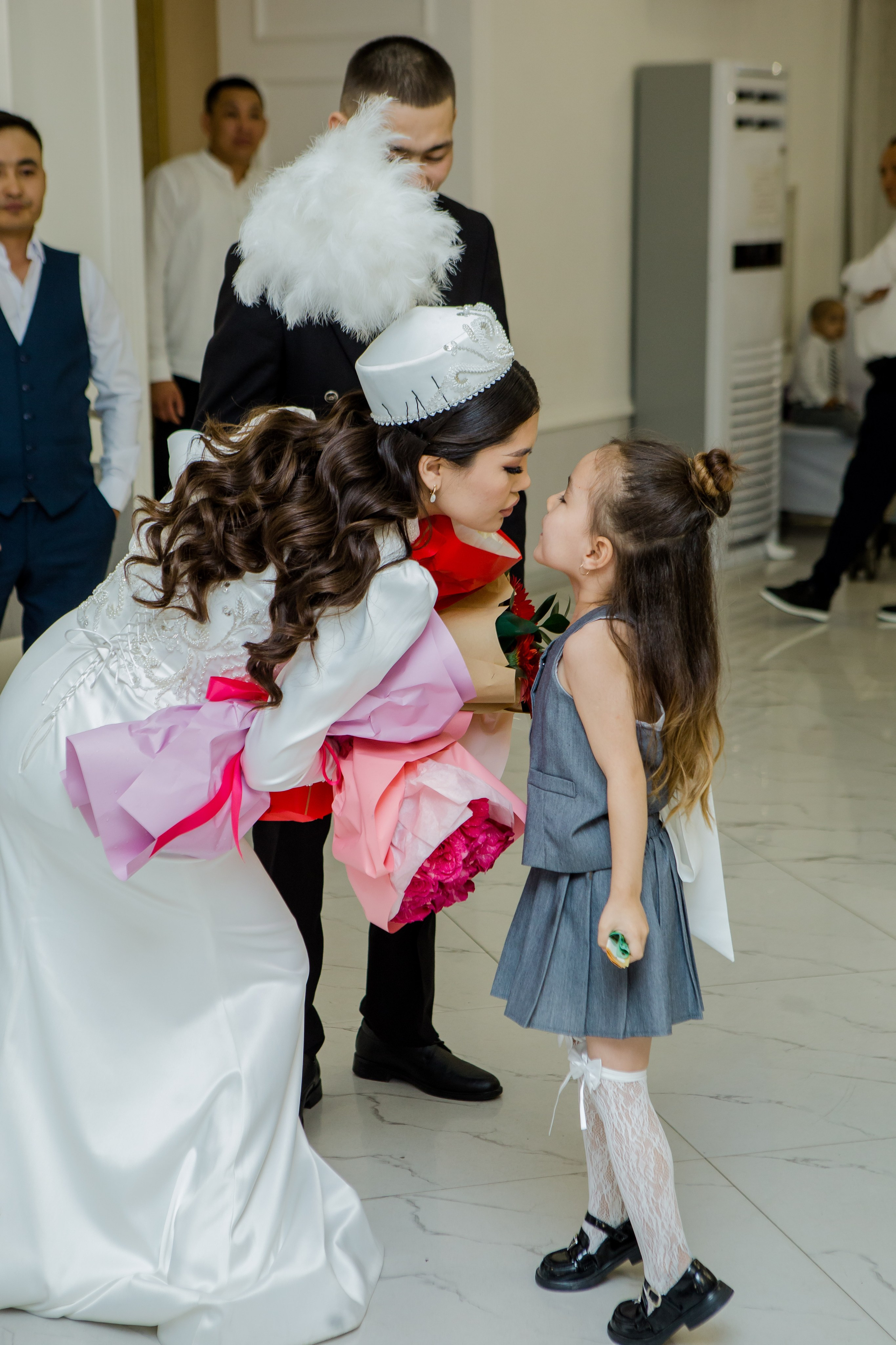 QYZ UZATU ZHADYRA. Свадебный и репортажный фотограф в Астане T.Yertay «Nomad media»