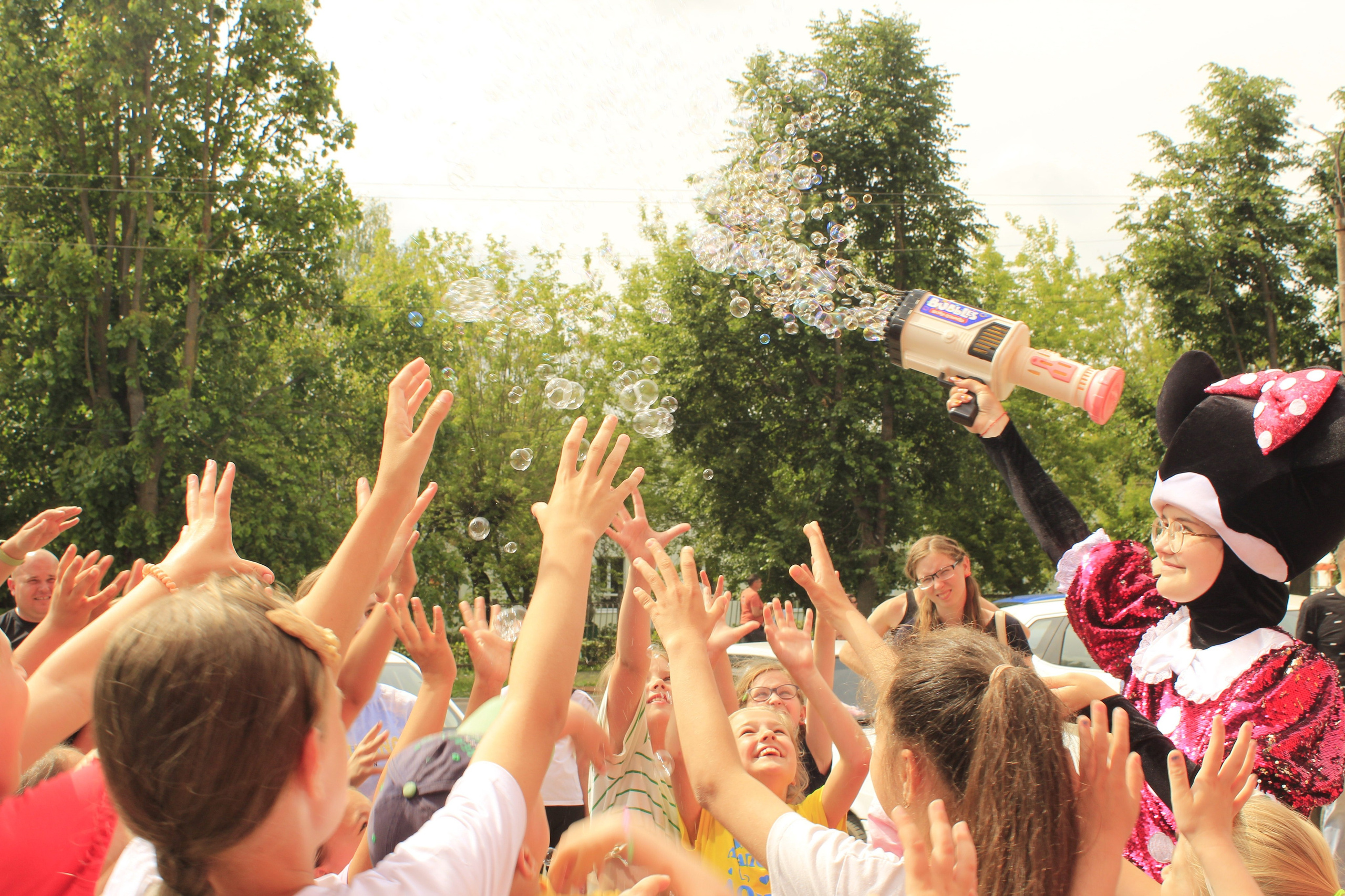 Год с открытия ТЦ Талисман. Лиза Рязанцева