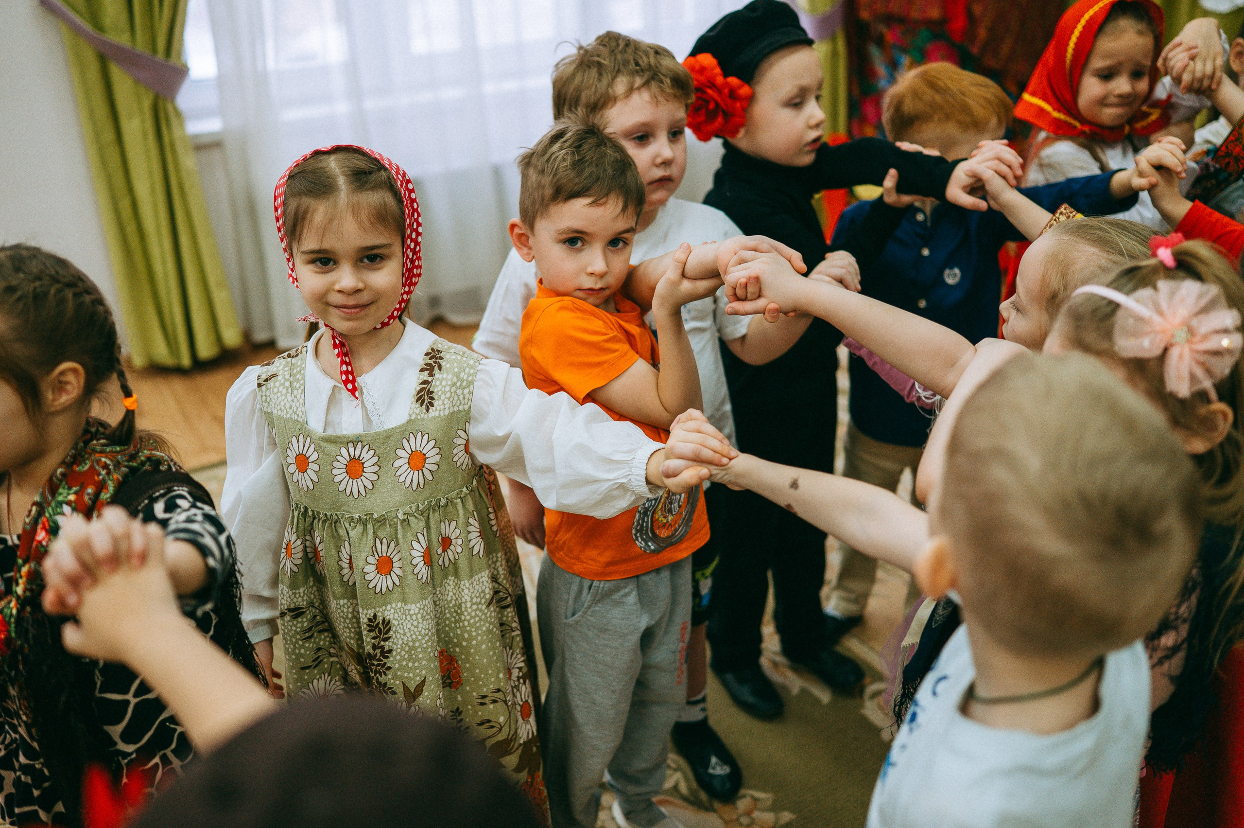 Масленица в саду. Семейный фотограф Одинцово Москва Кулакова Екатерина