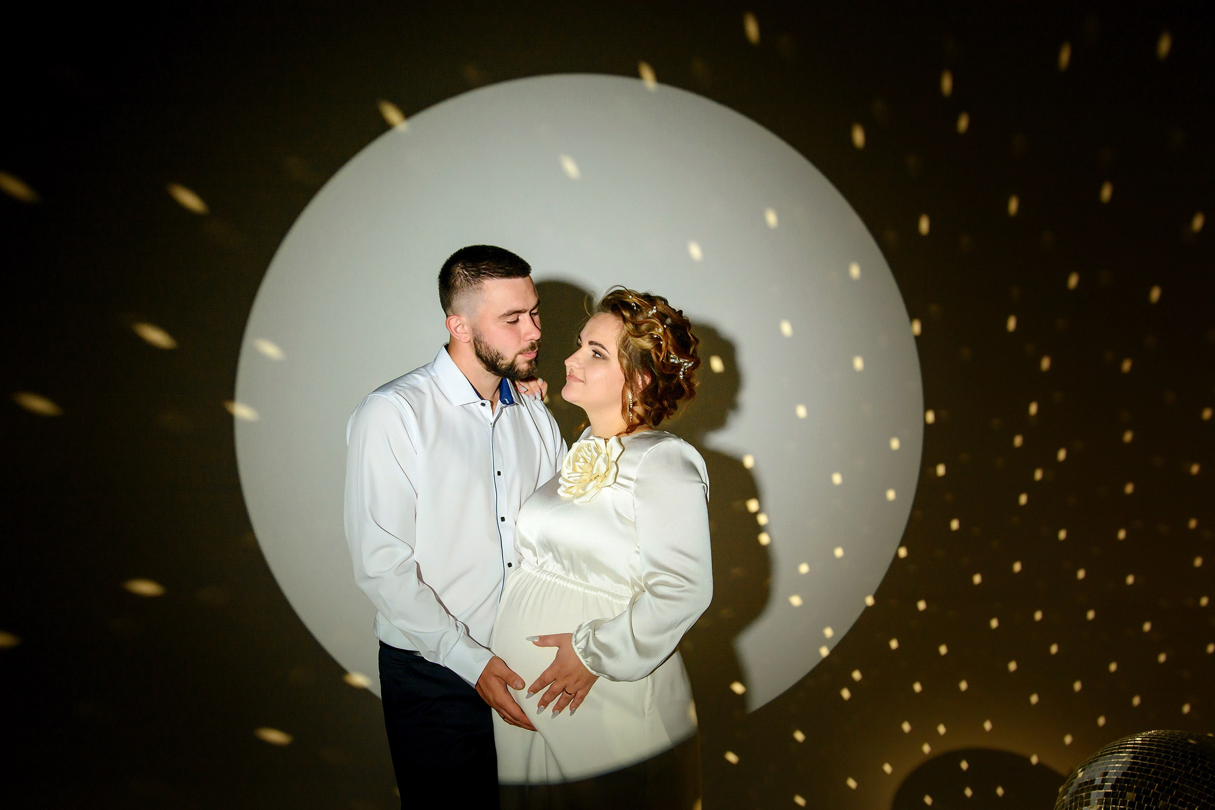 Фотосессии беременности в студии Тольятти. Фотограф Оксана Сафонова г. Тольятти