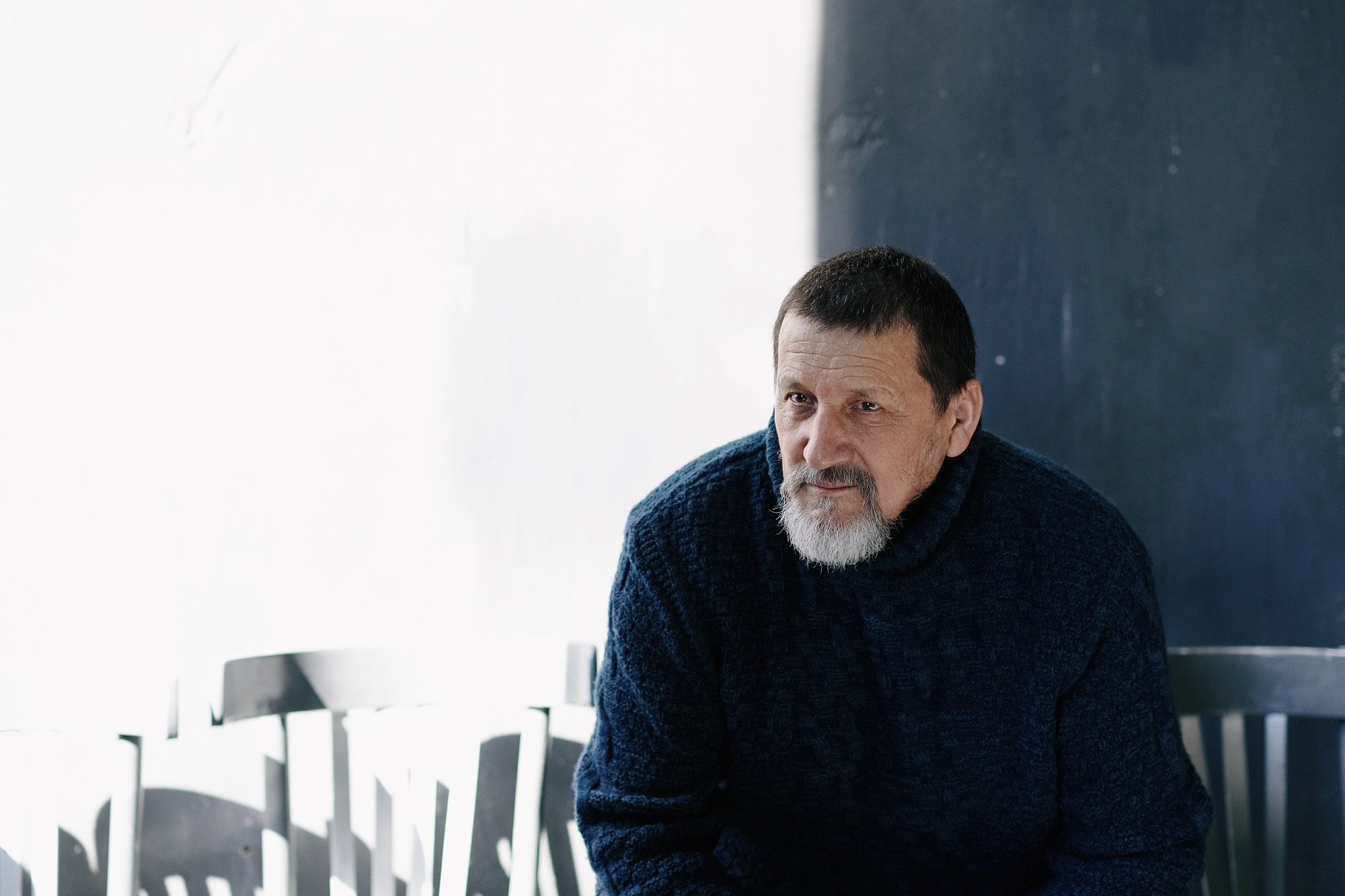 Фотосессия для папы в подарок: Мужской портрет в студии Тюмень. Портретный фотограф Тюмень Дарья Мустафина