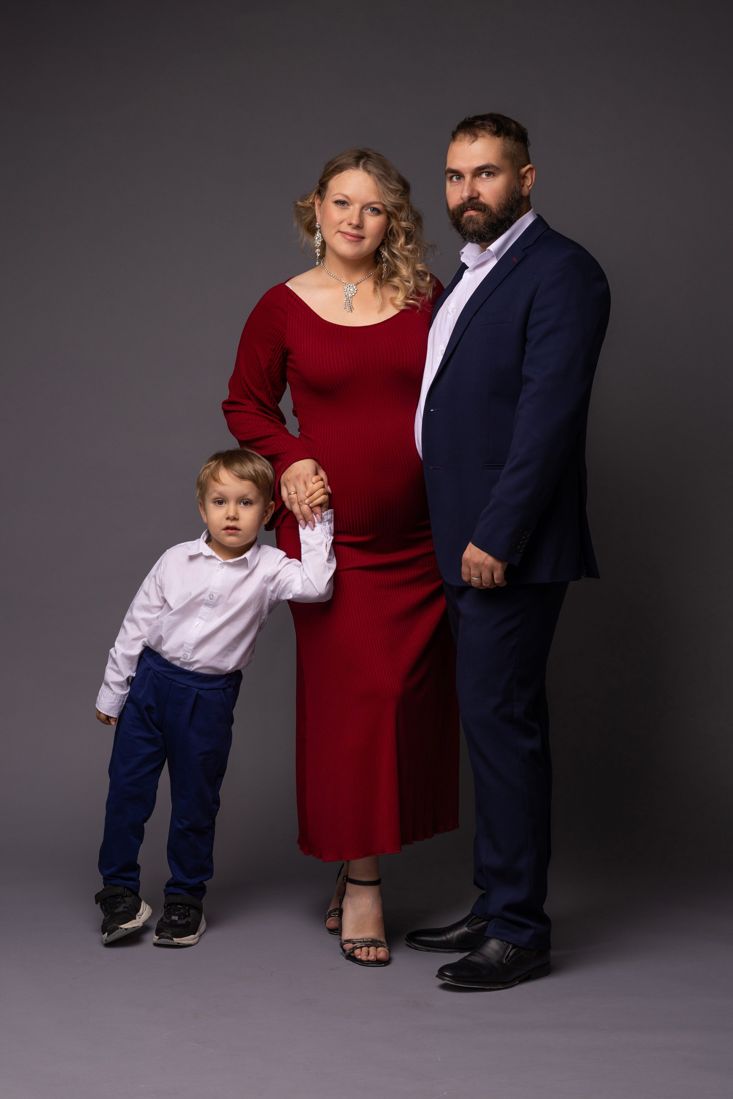 Семейная в студии. Семейный фотограф в Дзержинске Наталья Лаэтина