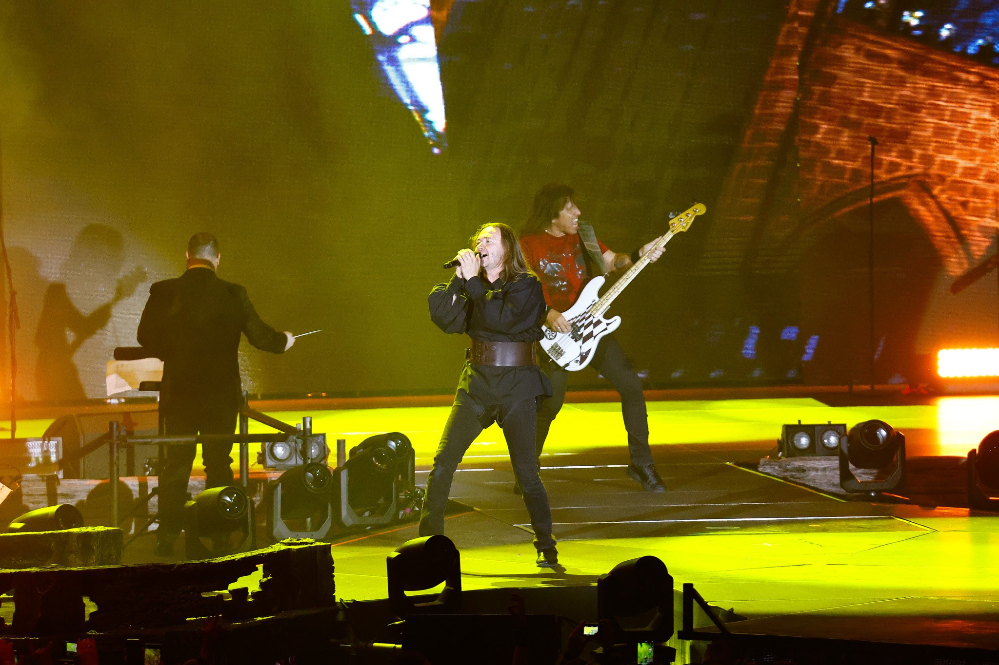 ШОУ ГОСТЬ ИЗ ЦАРСТВА ТЕНЕЙ (АРИЯ)