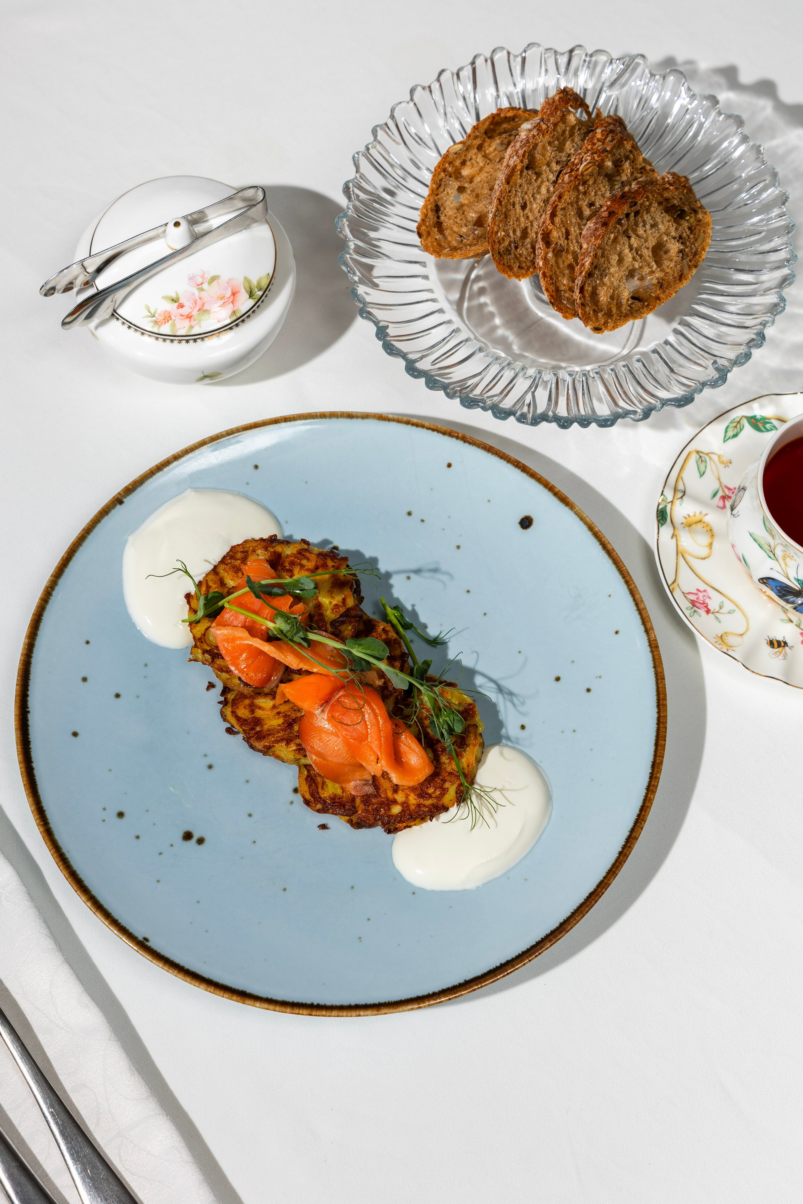 commercial editorial luxurynatural lightrestaurant photography beverage photography