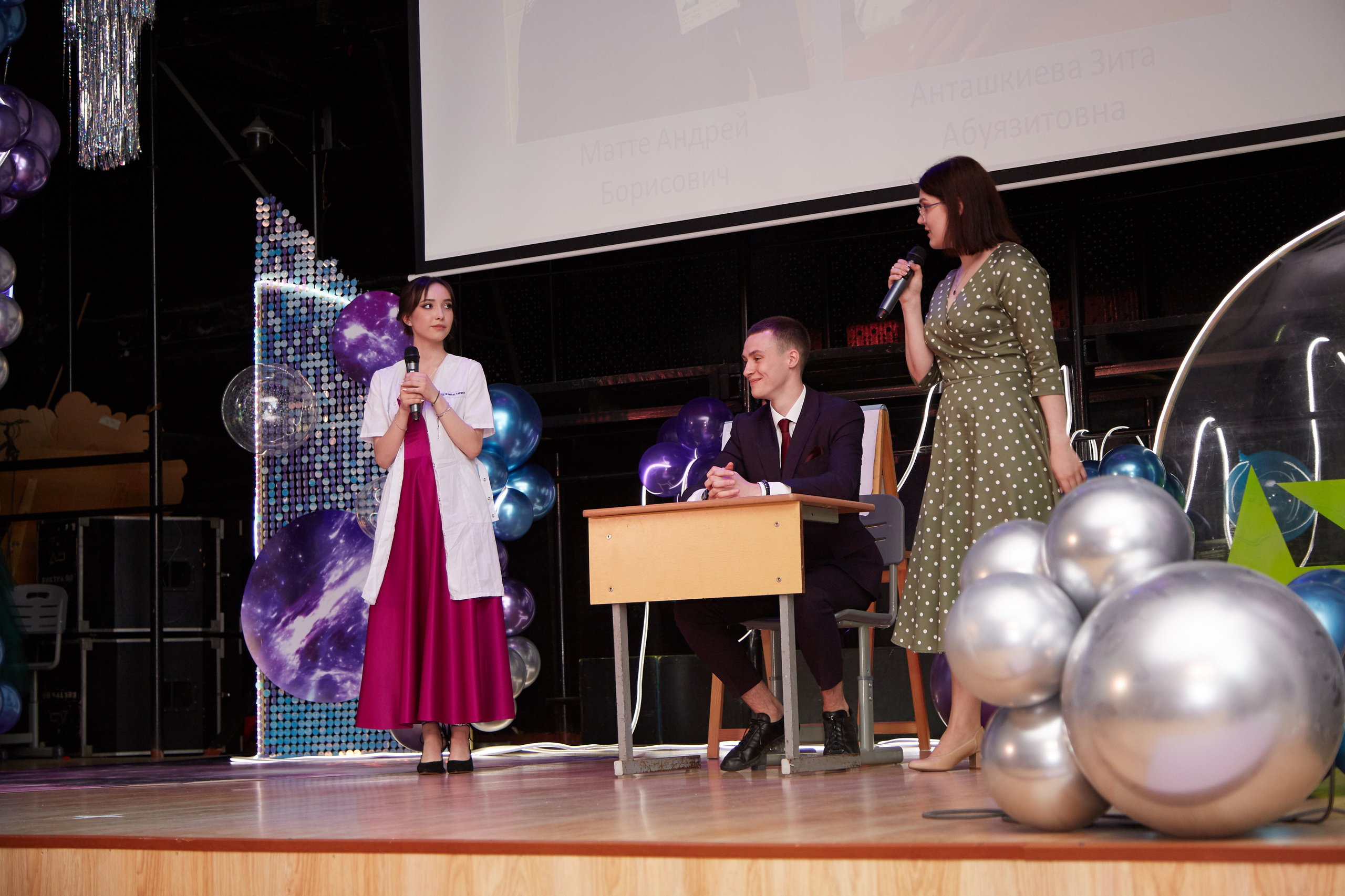 Последний звонок. Фотограф Савченко Люба. Москва