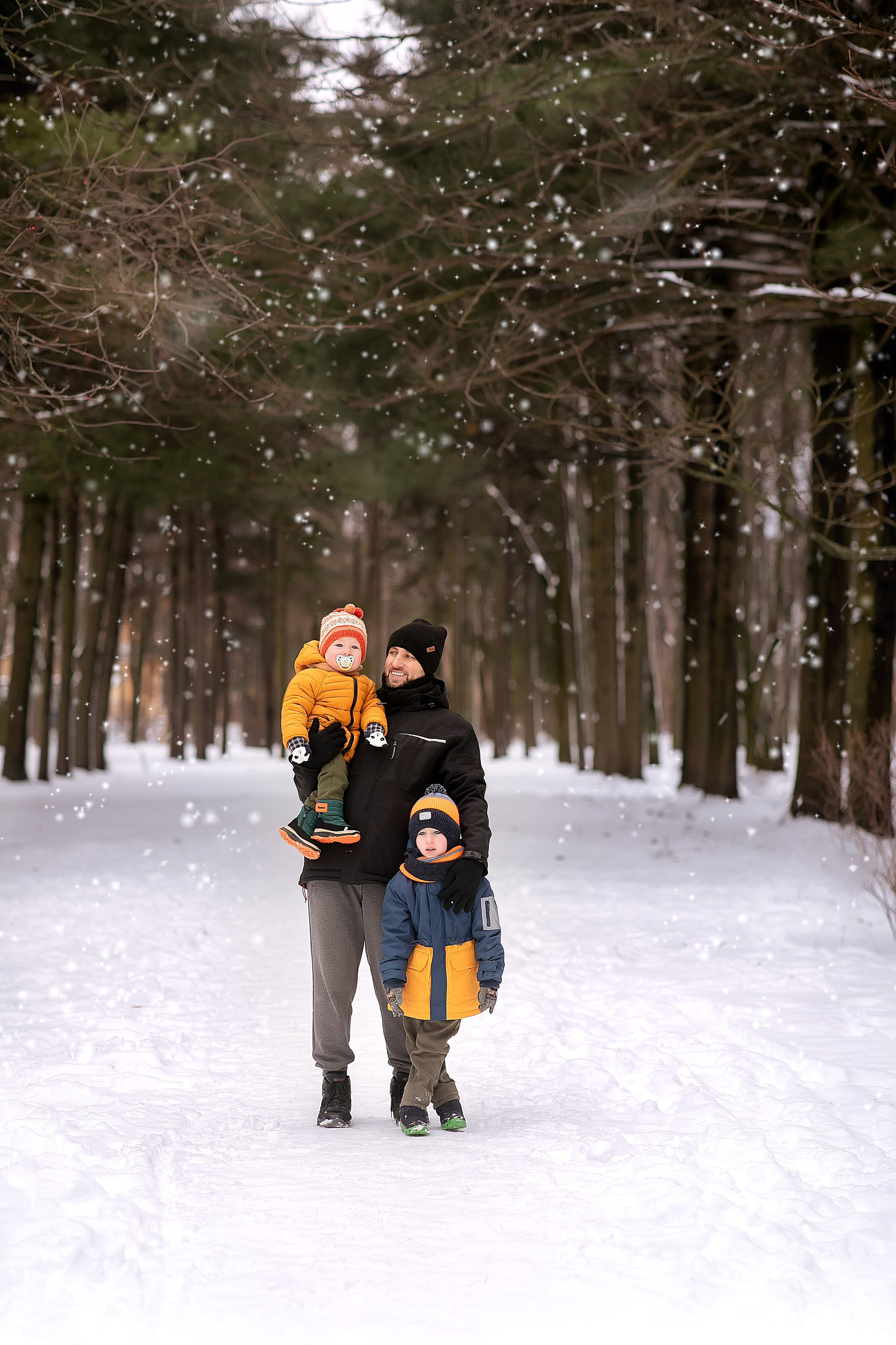 Семейная прогулка. Фотограф на крещение и венчание