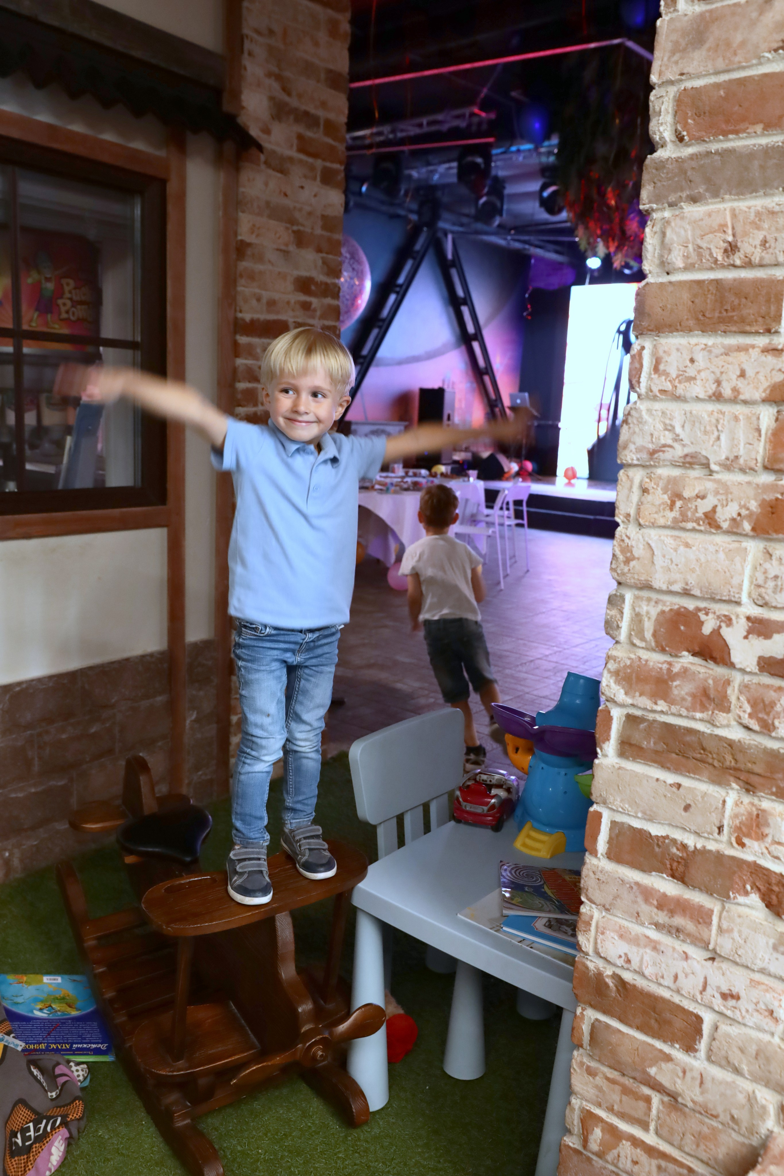 ДЕНЬ РОЖДЕНИЯ АЛЕКСАНДРА. Фотограф мероприятий Ирина Каширина