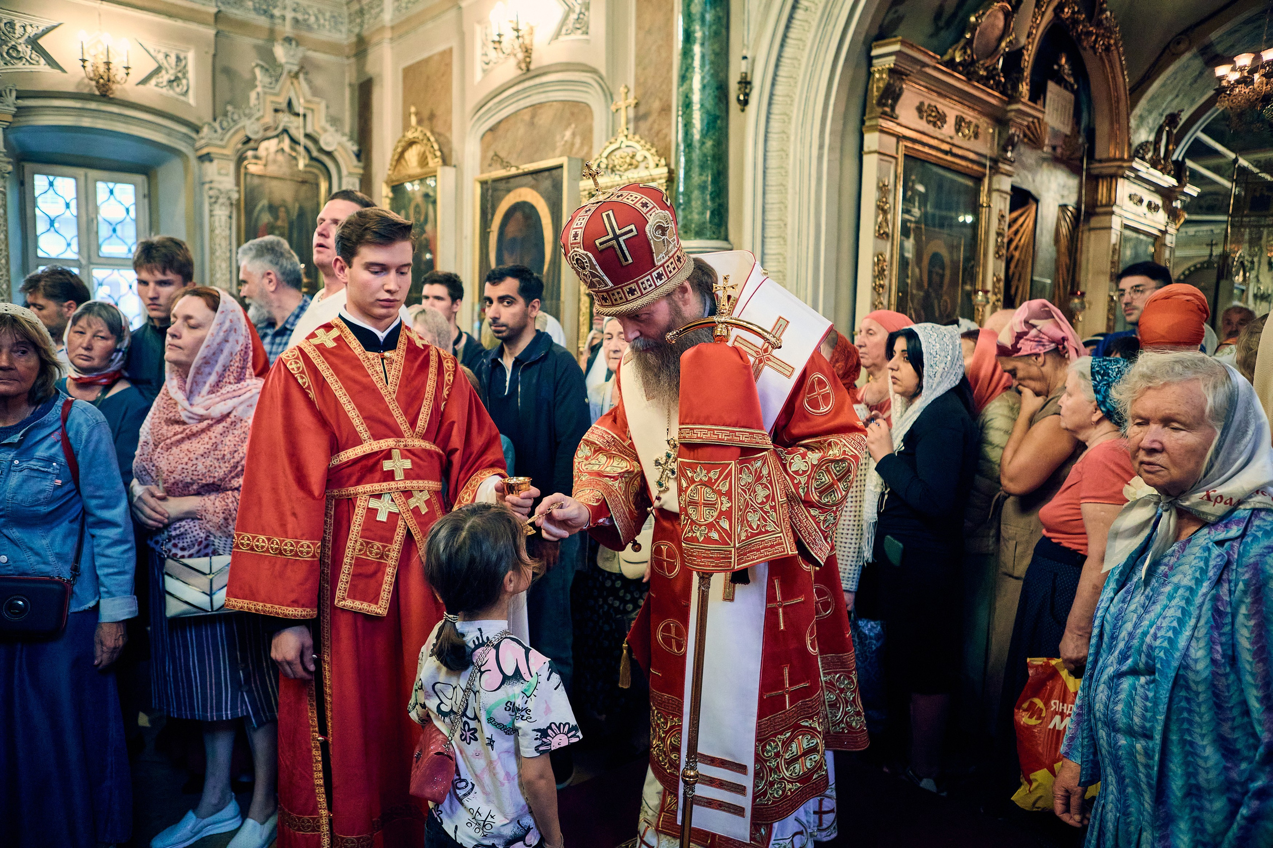 Всенощное бдение в канун престольного праздника храма Иоанна Воина. DMITRY MOISEENKO — фотограф, художник, топ-стилист