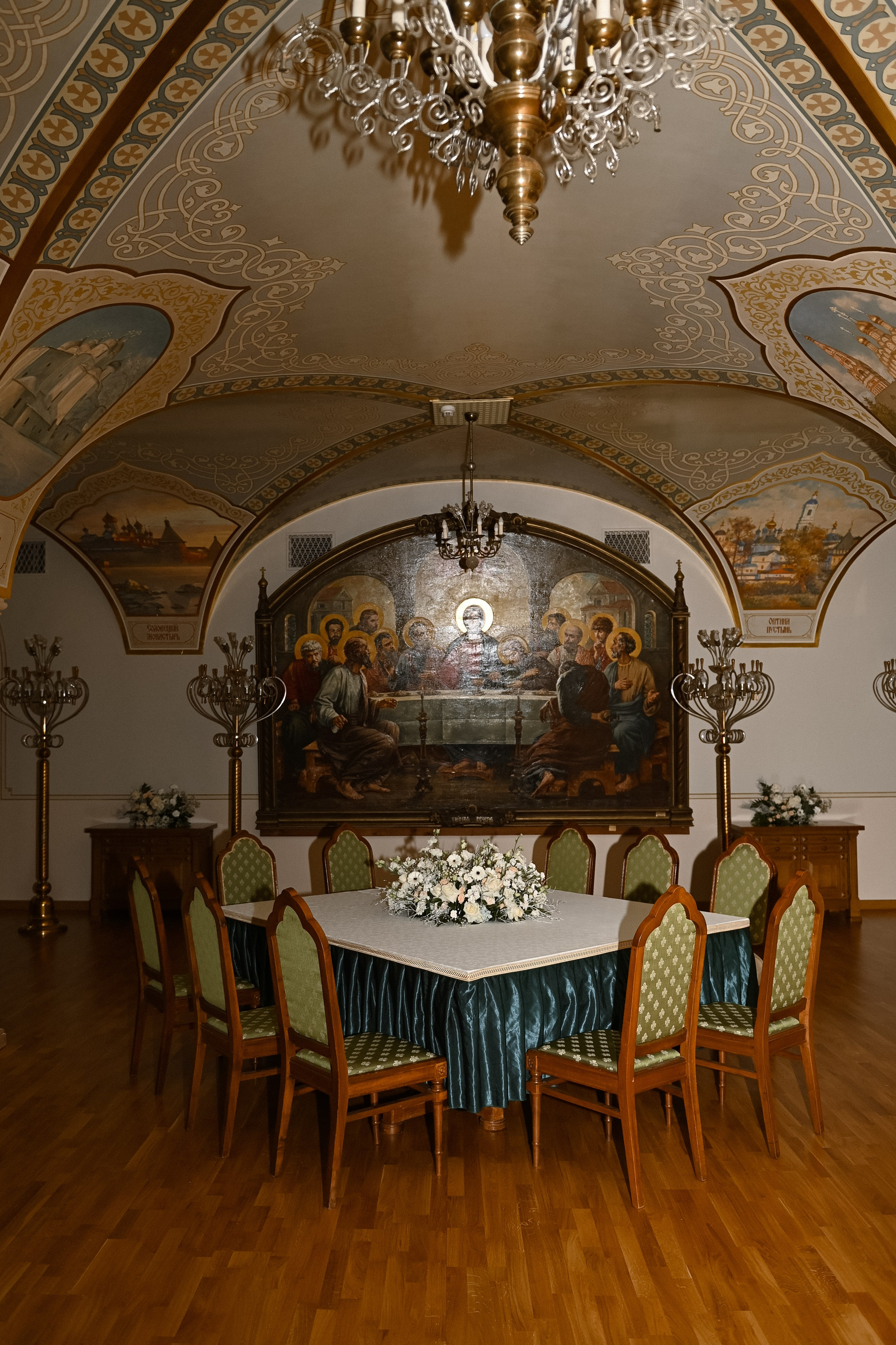 Крещение в Храме Христа Спасителя. Kirillova Studio — мастерская декора и событий Юли Кирилловой