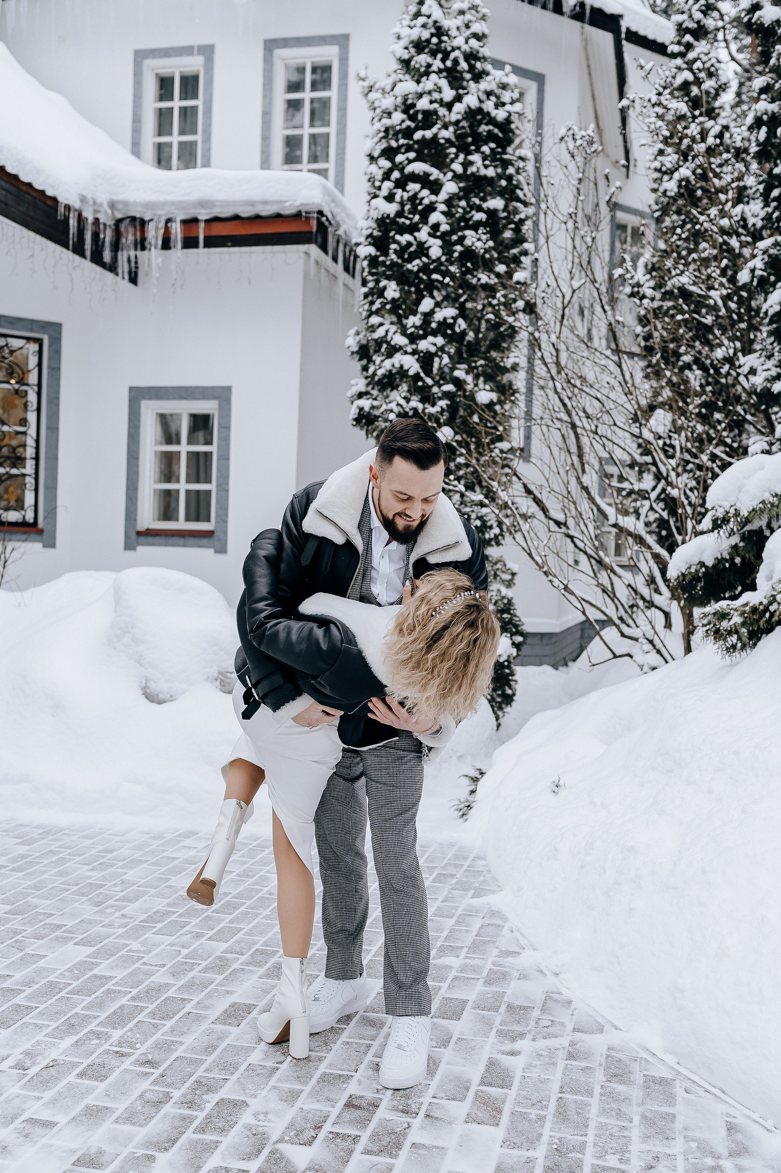 Где сделать свадебную фотосессию зимой в Москве. Свадебный фотограф Москва — Сергей и Татьяна