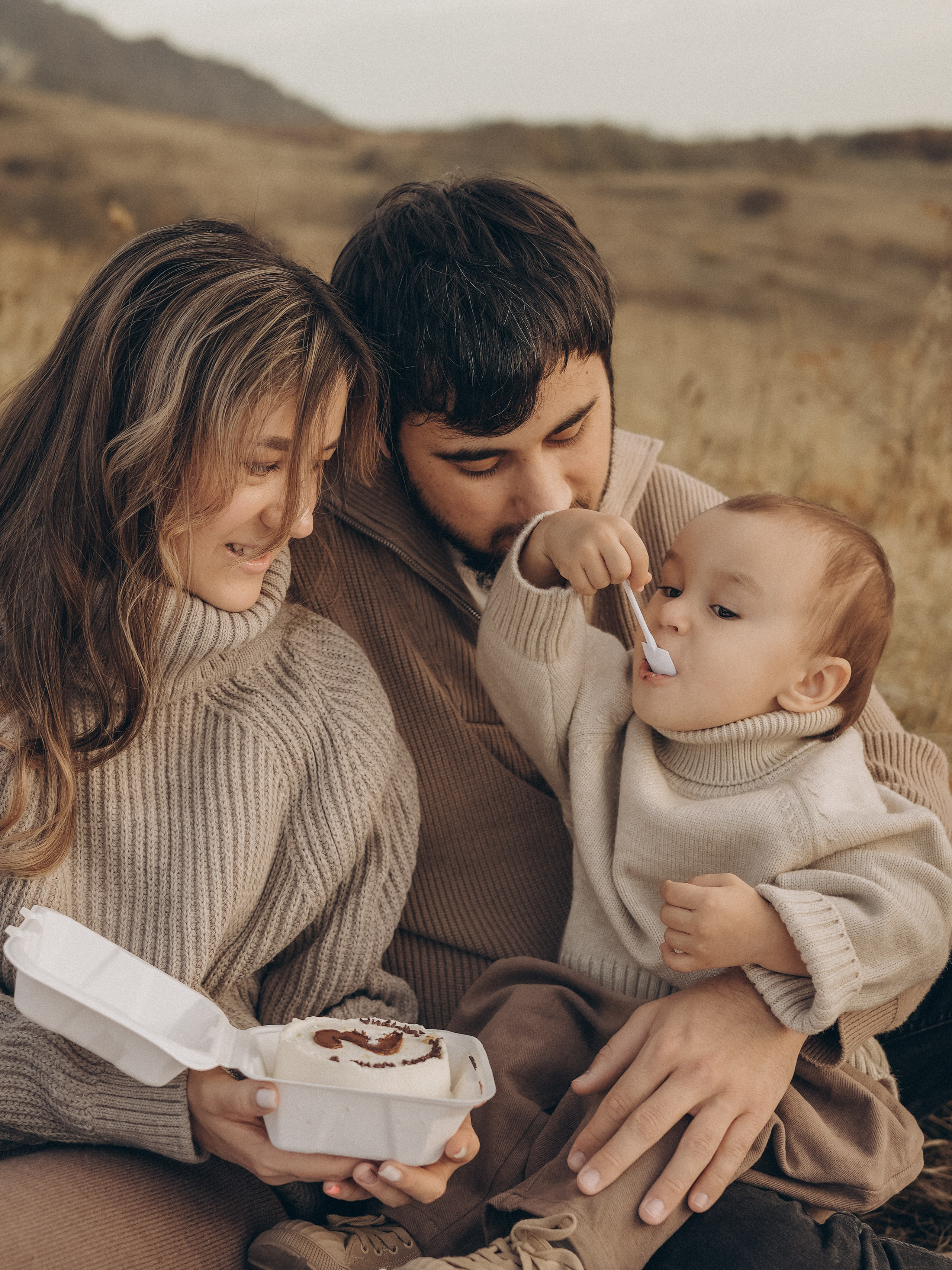 Семейная съемка Гаяны, Аркадия и малыша Самуила. Свадебный фотограф Ирина Беляева Пятигорск|Кисловодск|Эльбрус|Домбай
