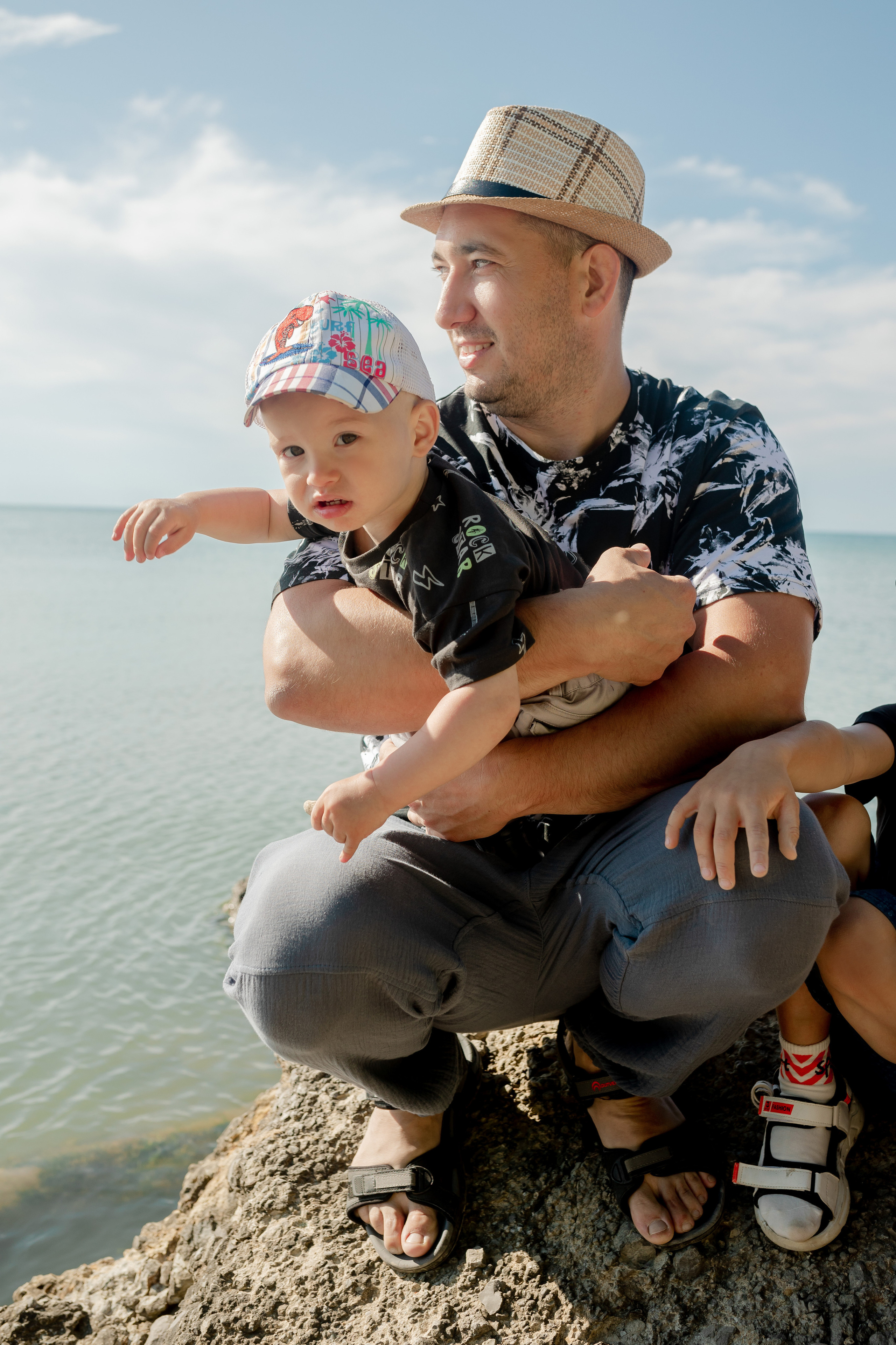 Александра и Павел с детьми. Фотограф в Геленджике, Архипо-Осиповке, Абрау-Дюрсо, Кринице Виктория