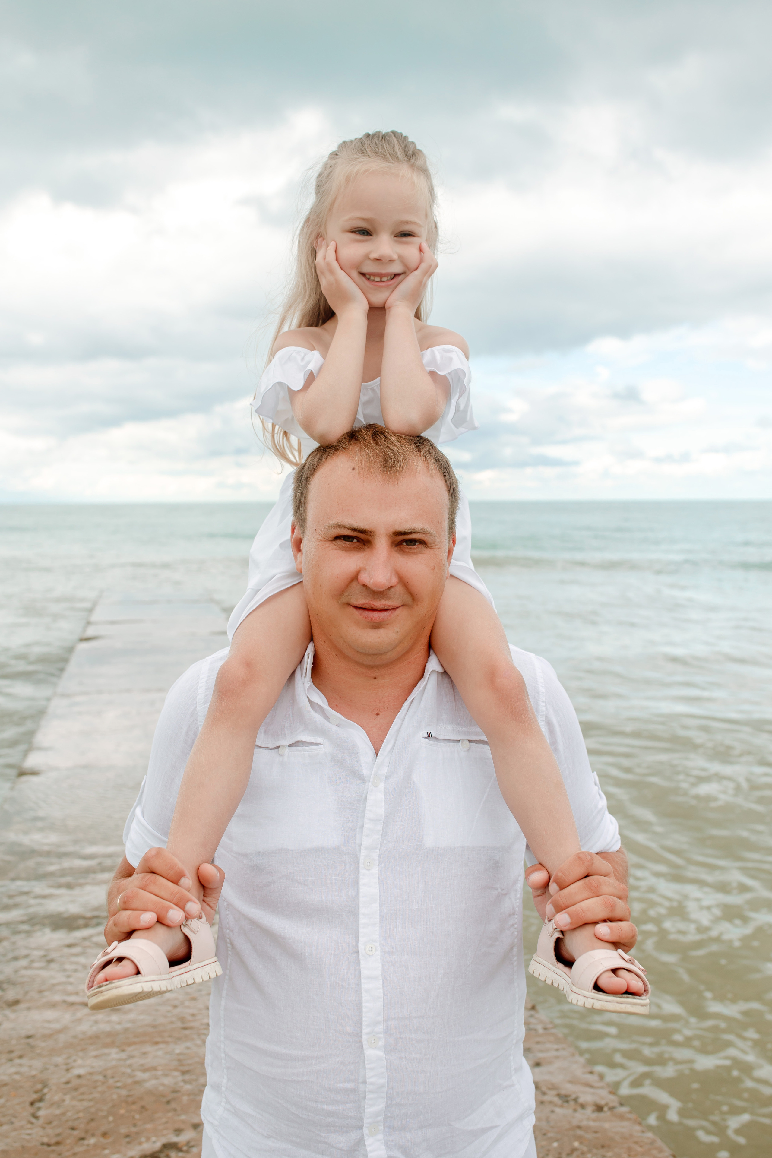 Анастасия и Владимир с дочерью. Фотограф в Геленджике, Архипо-Осиповке, Абрау-Дюрсо, Кринице Виктория